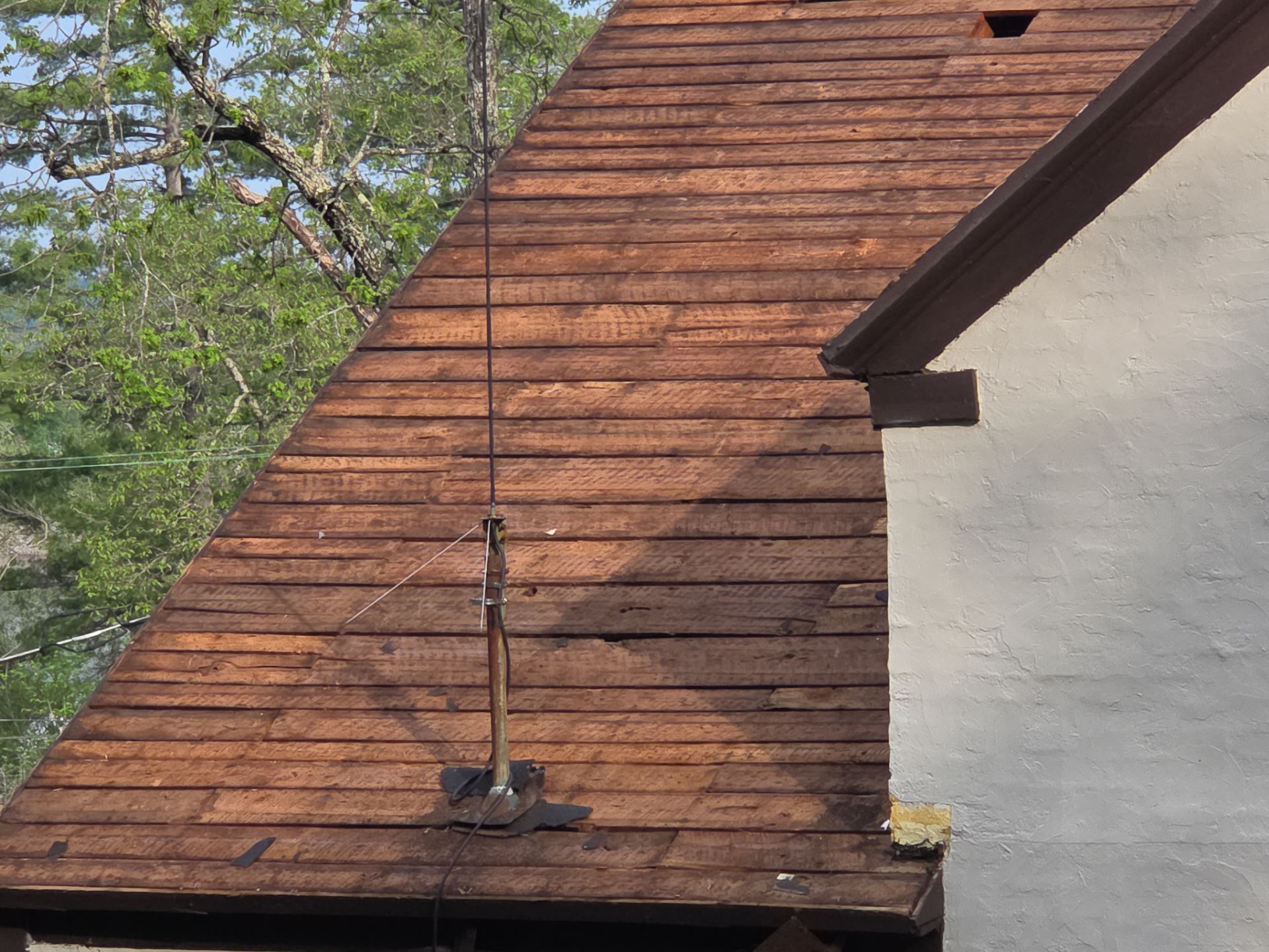 Residential Roofing Installation using Platinum Shield Roofing System from Mr. Roofer by Mr. Roofer