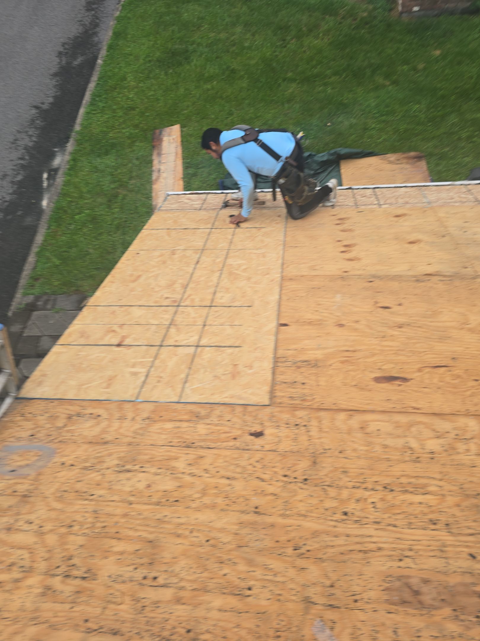 Residential Roofing Installation using GAF Timberline HDZ Oyster Grey by Rainstoppers Roofing