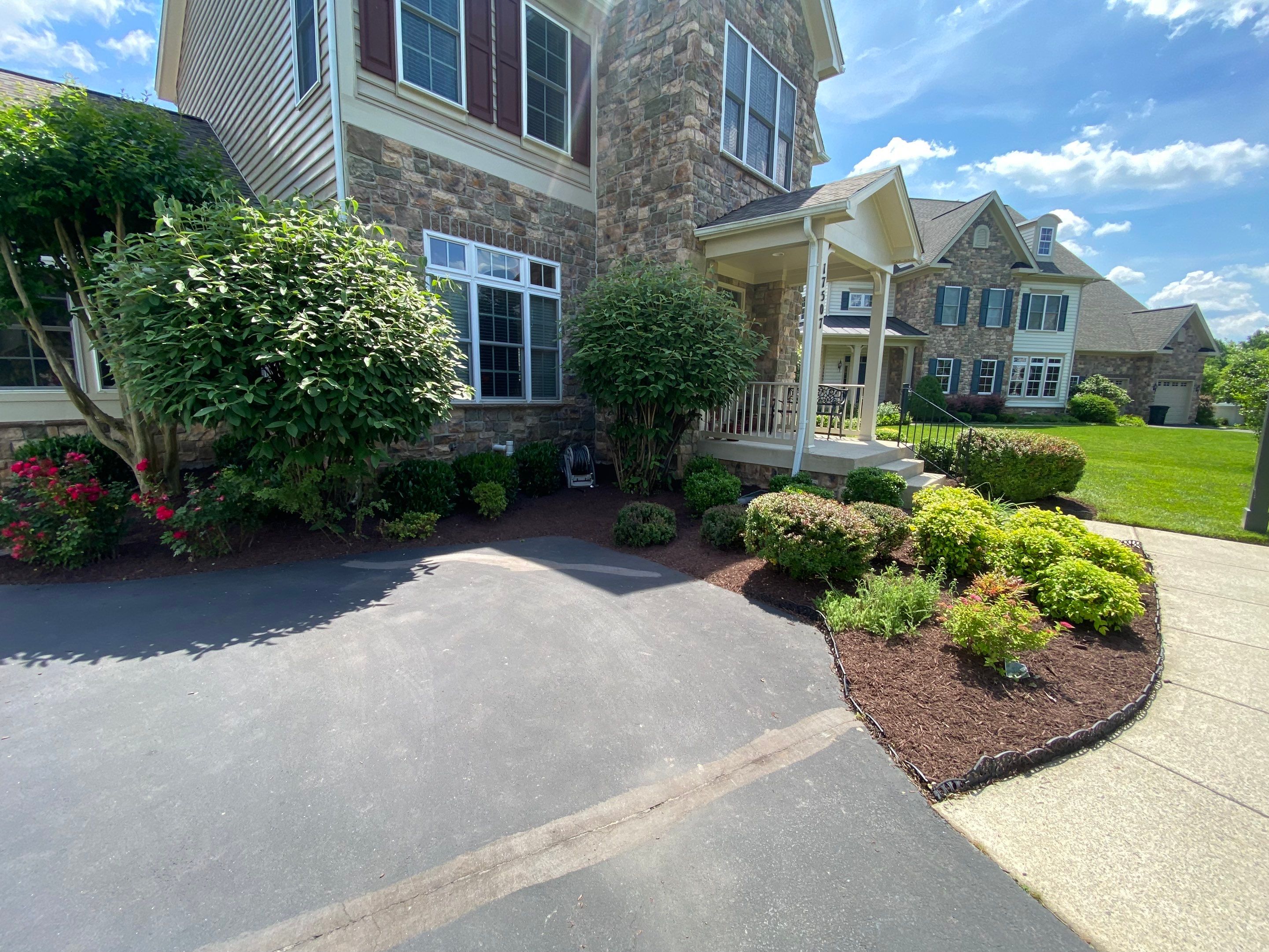 Landscape Cleanup & Mulch  by The Smet Companies, LLC