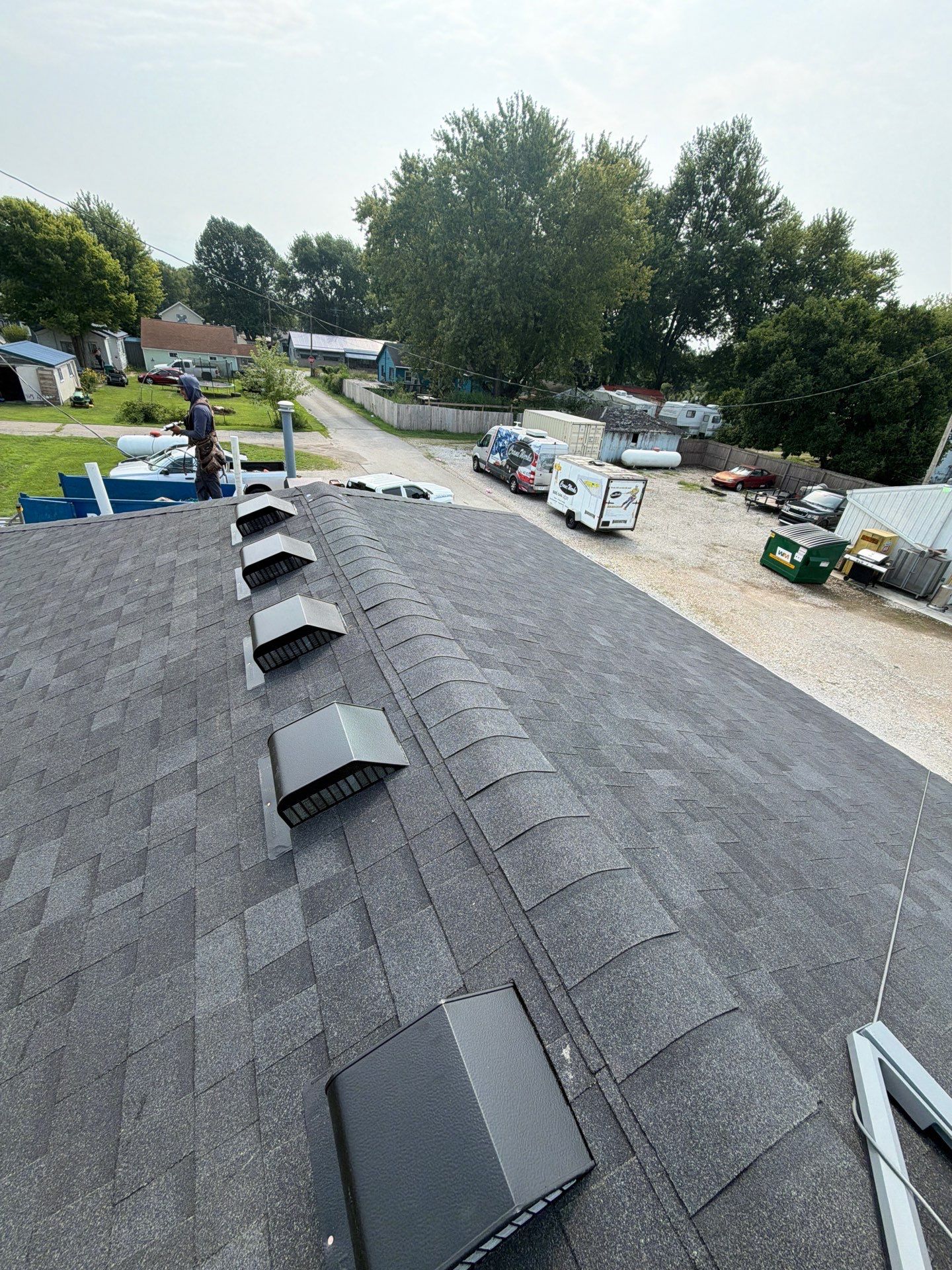 Owens Corning Oakridge - Onyx Black by Hoel Roofing & Remodeling