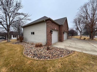 Sioux Falls Concrete Driveway Replacement and Custom Front Walkway