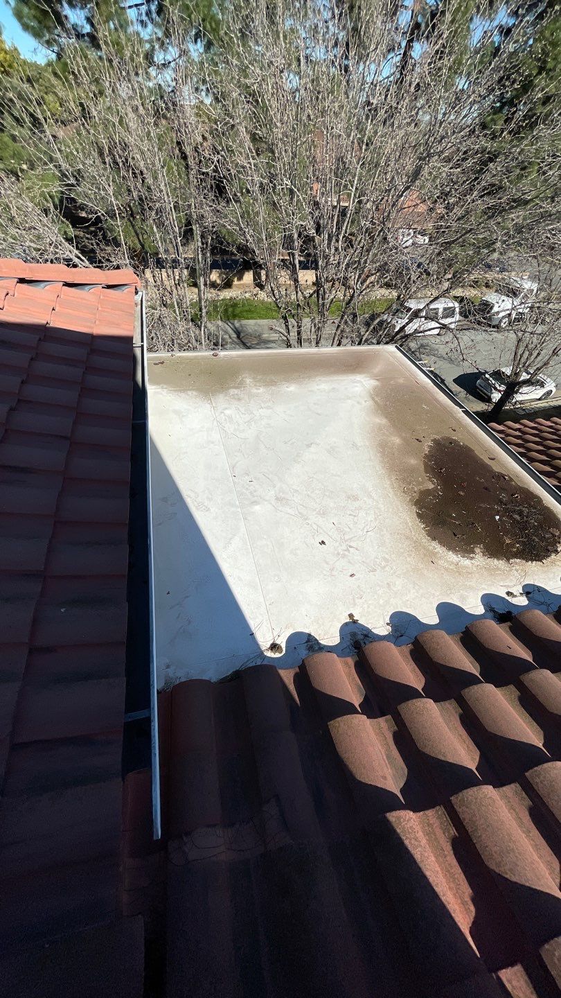 12-Unit HOA Gutter Cleaning in San Jose by All One Solar Shine