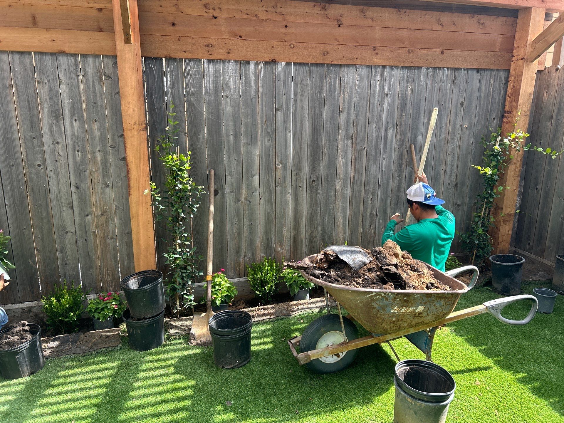 🌿 Kristy’s Backyard Privacy & Pergola Transformation by Texas Urban Elements