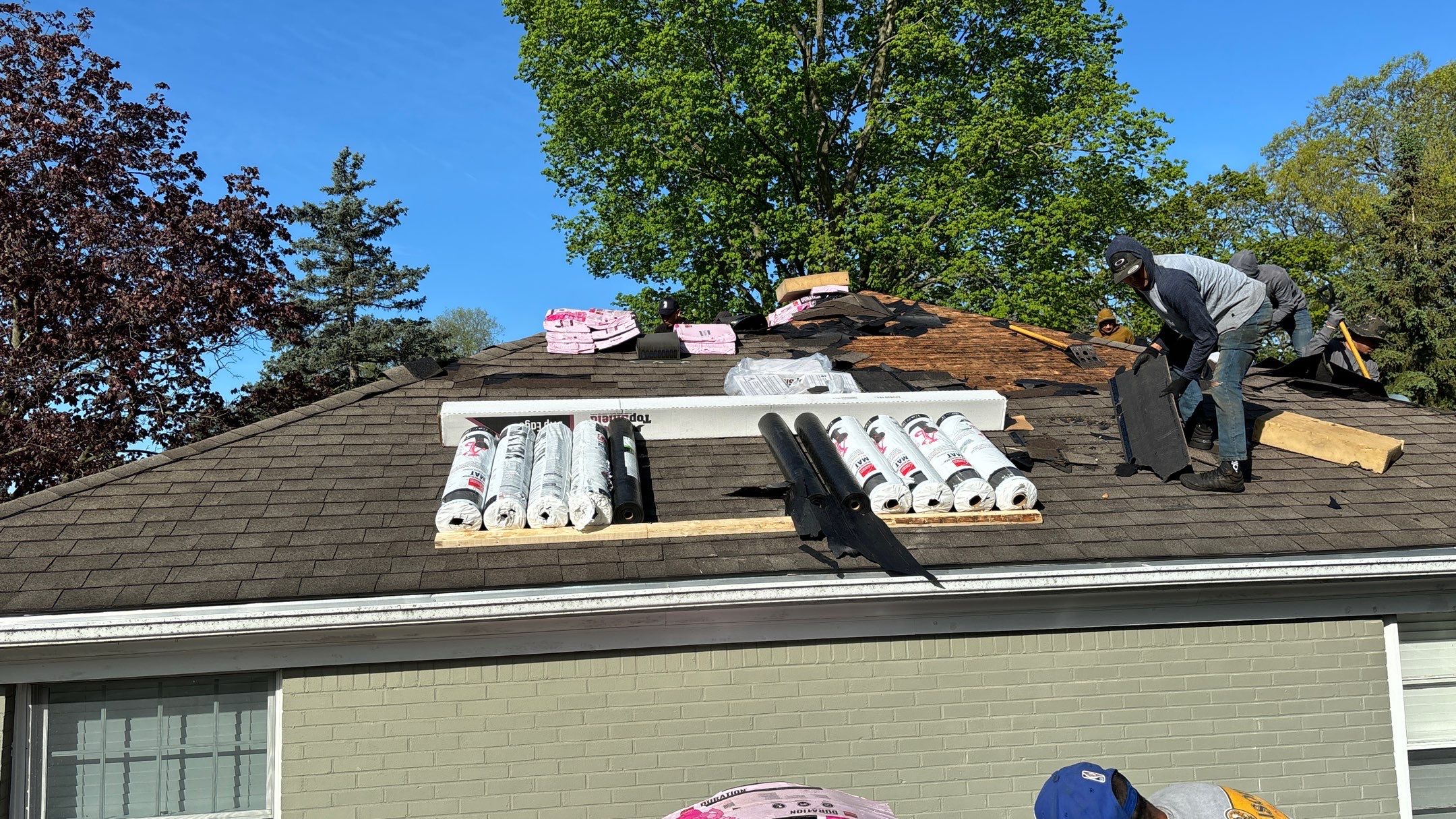 Roof Replacement using Owens Corning Duration by 180 Contractors