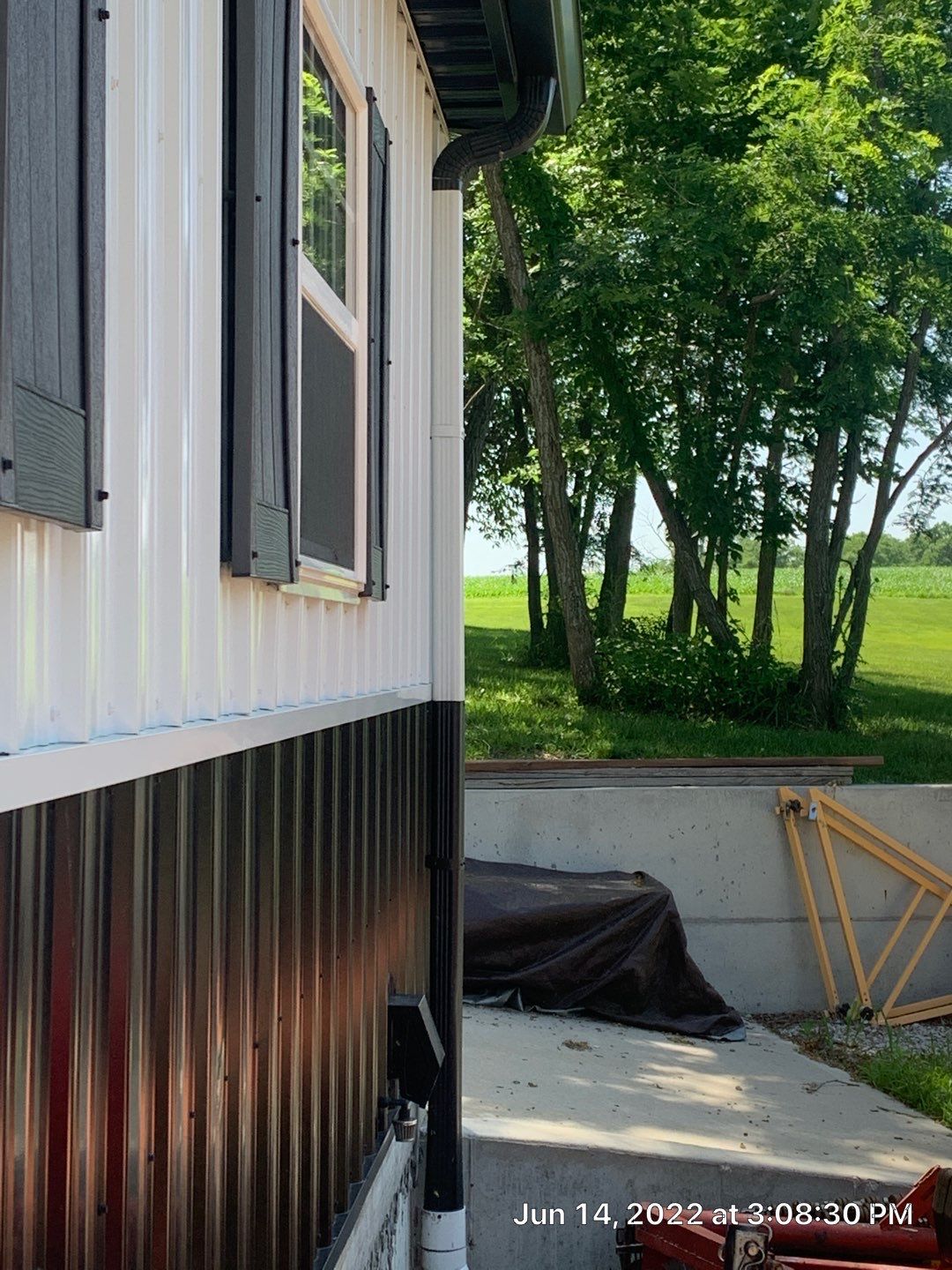 Complete Home Makeover  by EEC  Windows, Siding & Roofing 