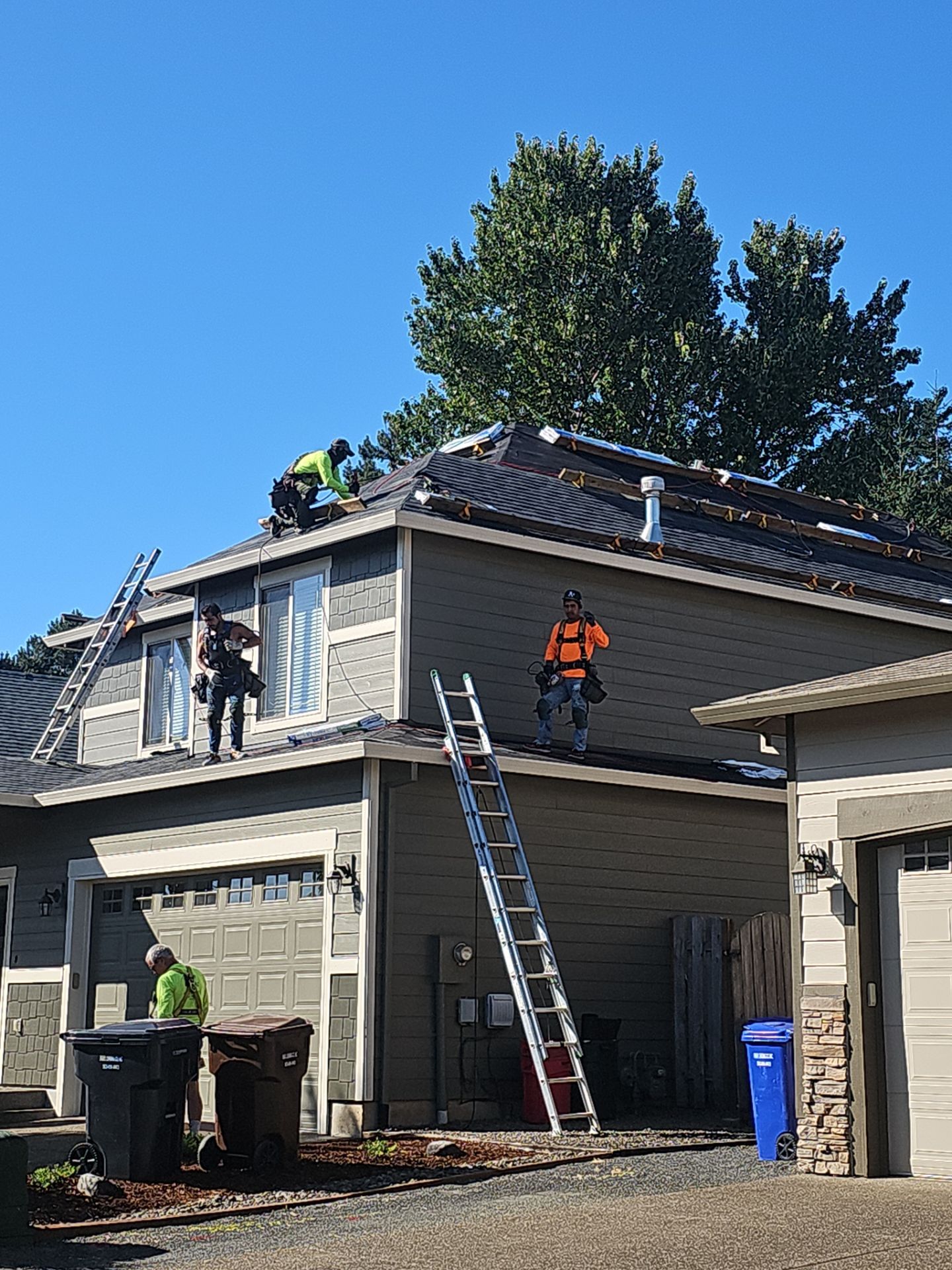 Project in Oregon City by Tom Leach Roofing