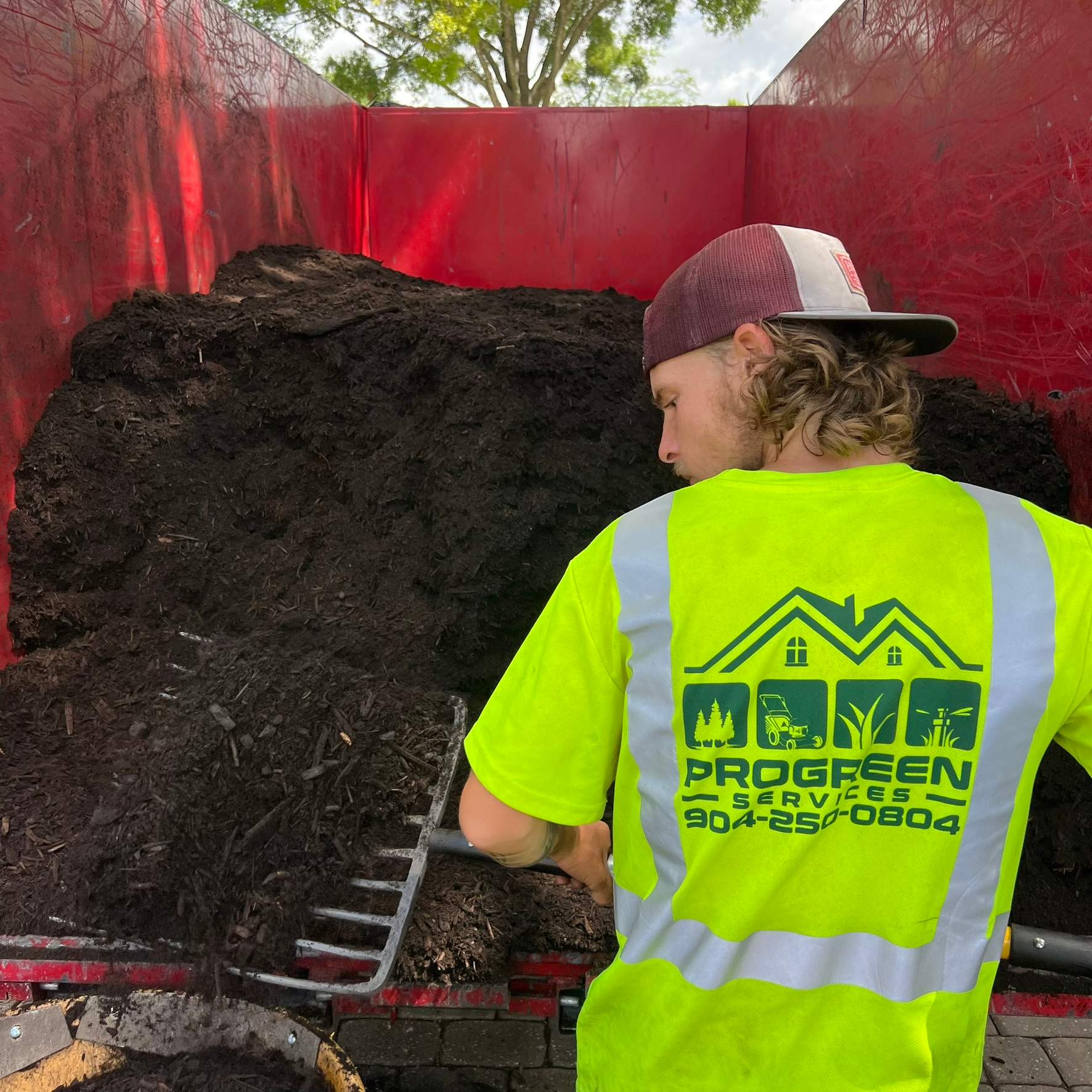 Plant & Mulch Installation | Deerwood Country Club by ProGreen Services
