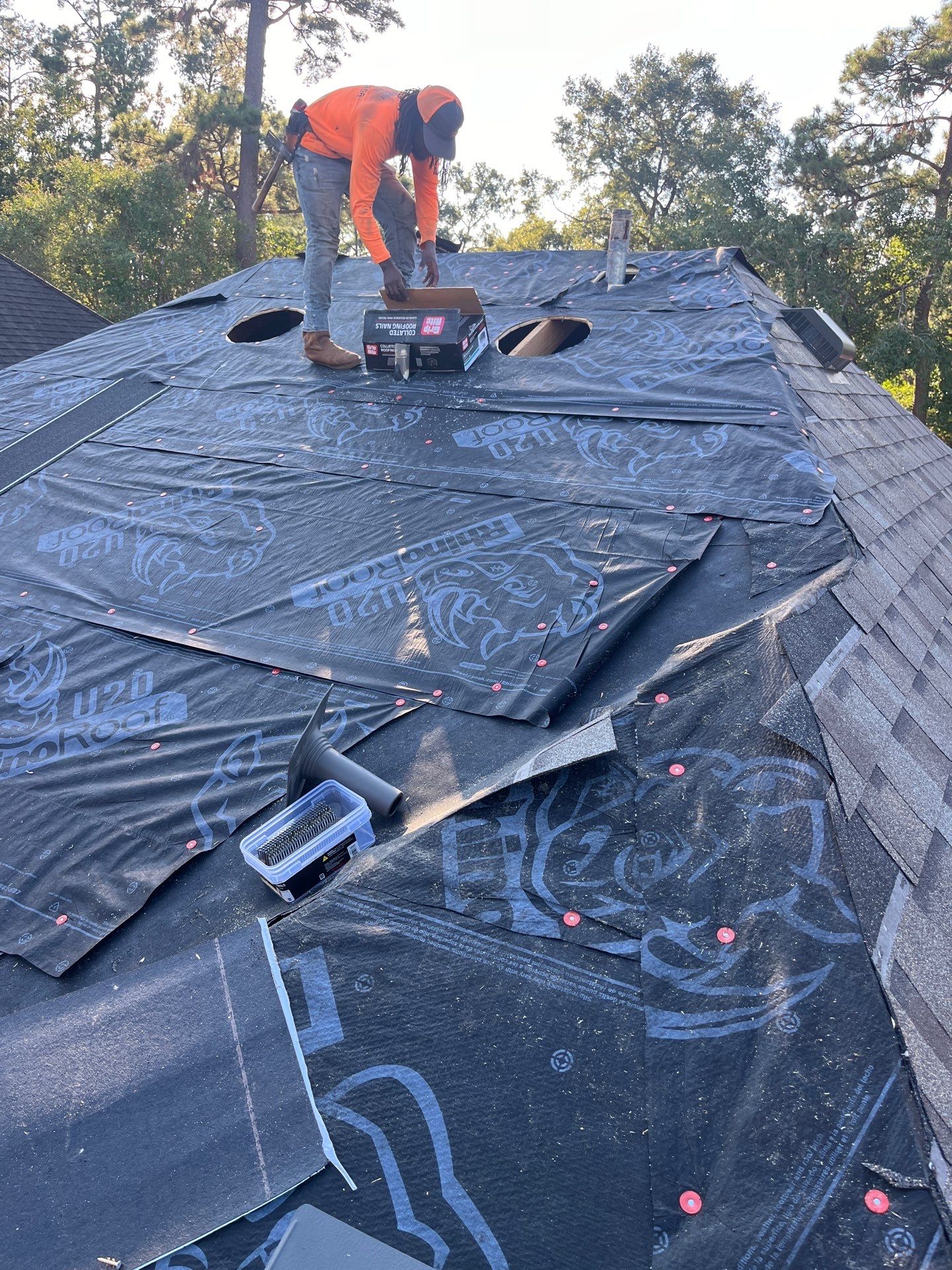 Residential Roofing Installation using Owen's Corning Duration (Lifetime) Shingles by Roof Repair Company