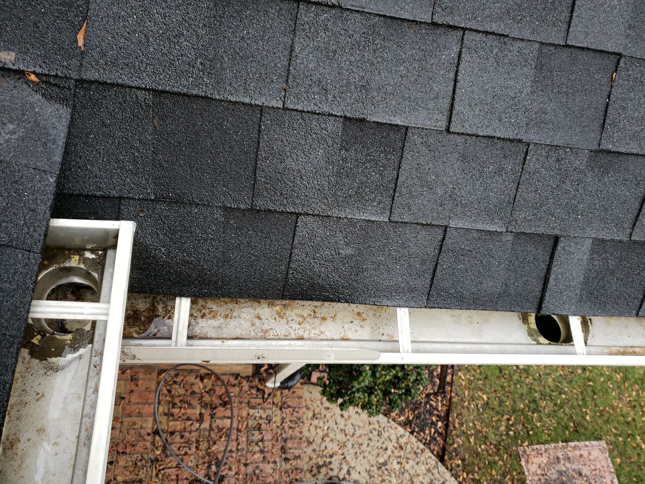 House Wash using cleaner by Power Wash Masters LLC