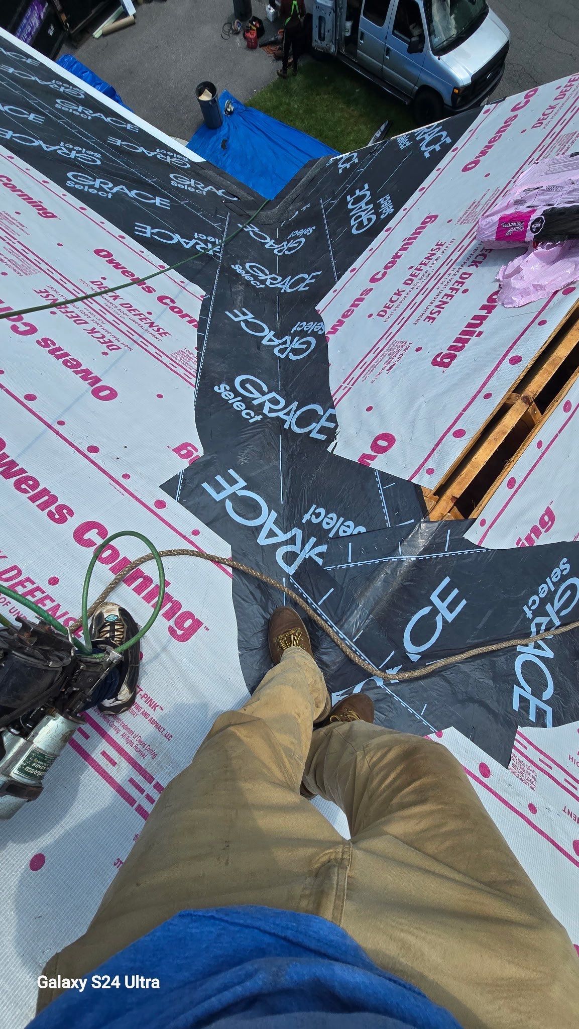Roof Replacement in Amesbury, MA by Mighty Dog Roofing of Greater Middlesex County