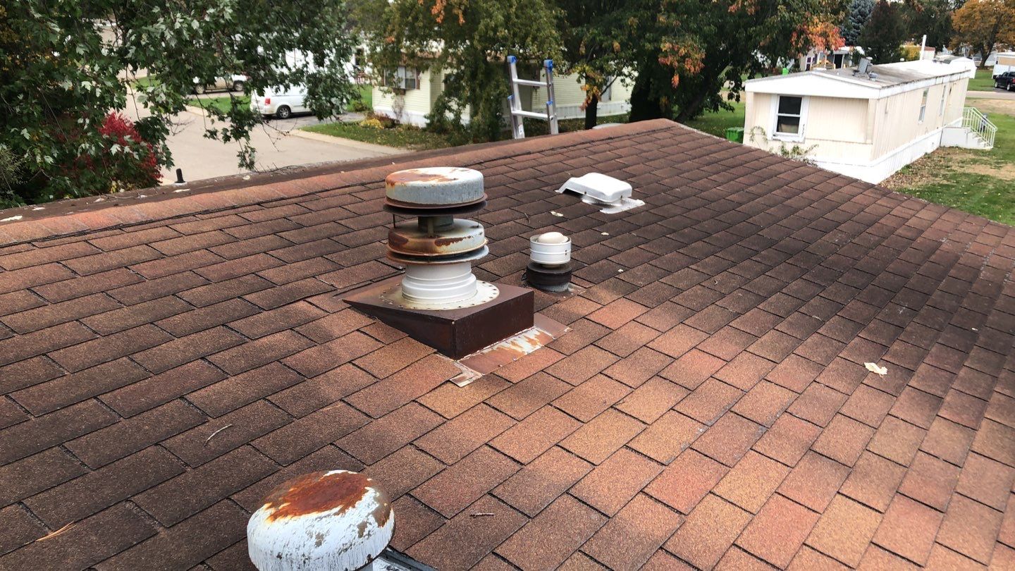 Roof Replacement using CertainTeed Landmark by 180 Contractors