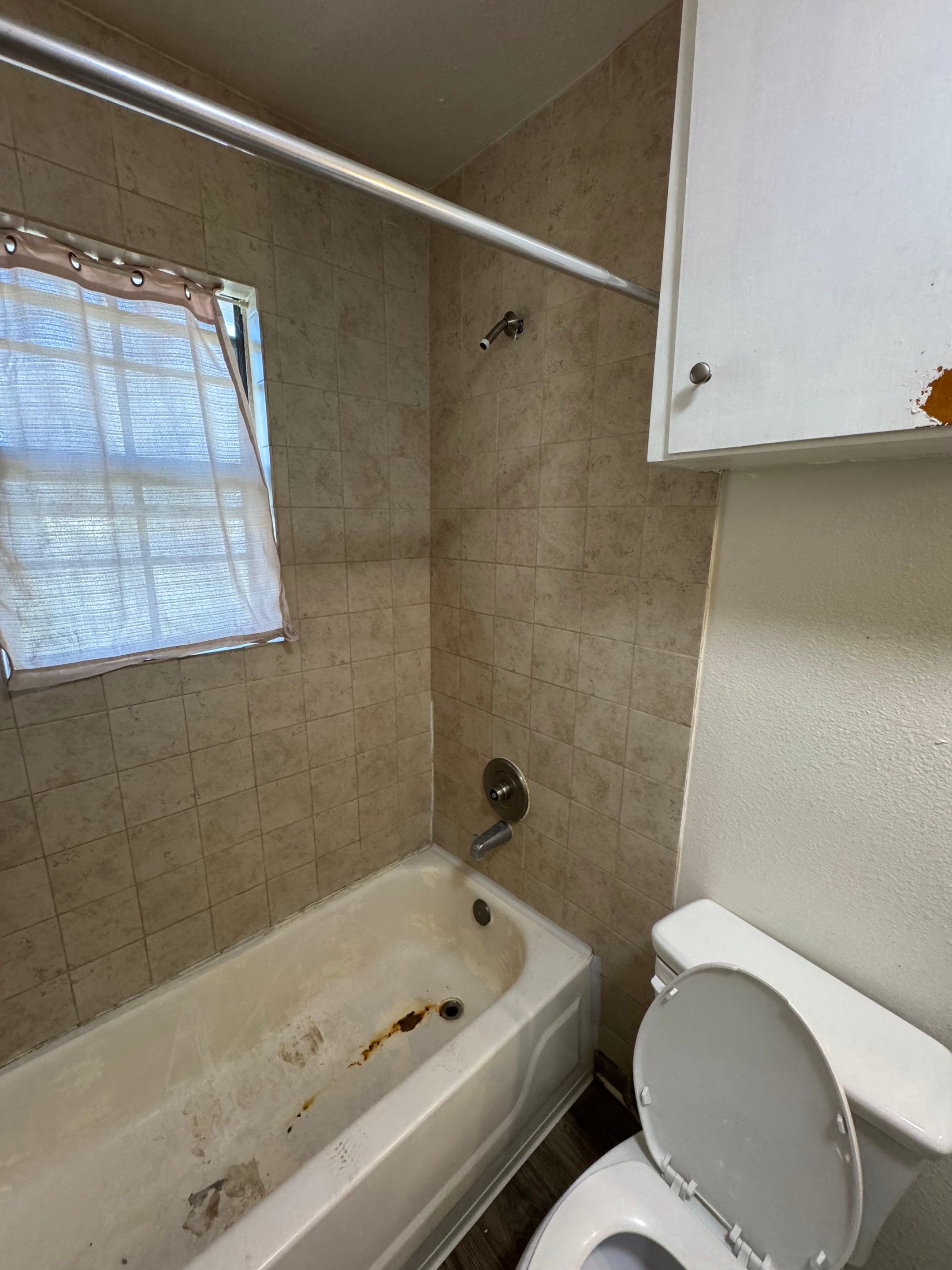 Tub- shower combo remodel in Kyle by Lane Lauritsen - The Hill Country, Texas