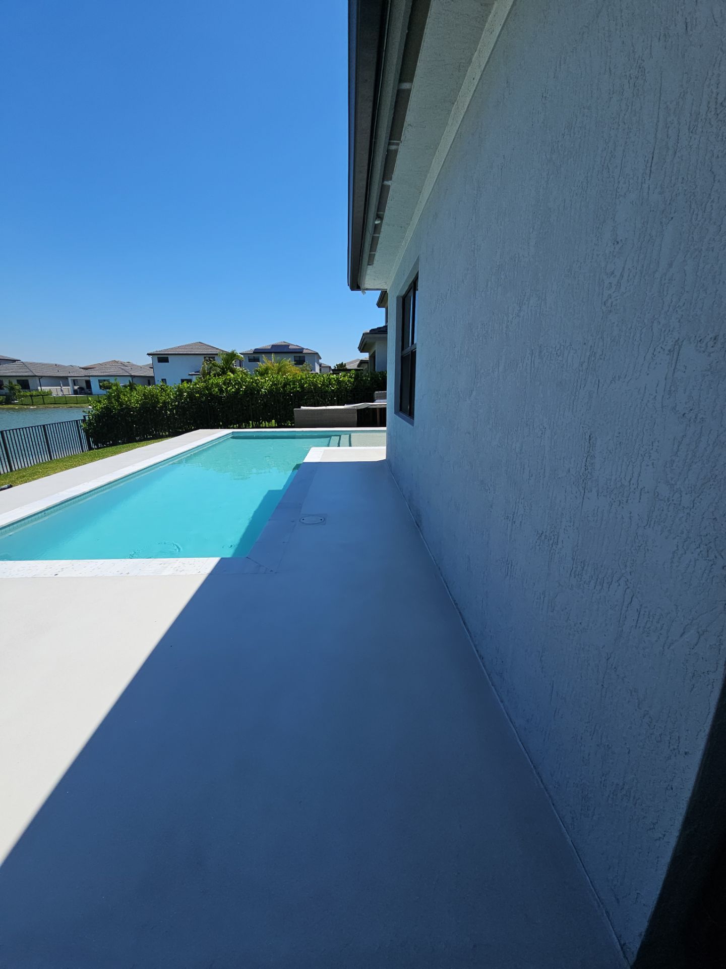 Pool Deck Resurfacing by Seamless Surfaces