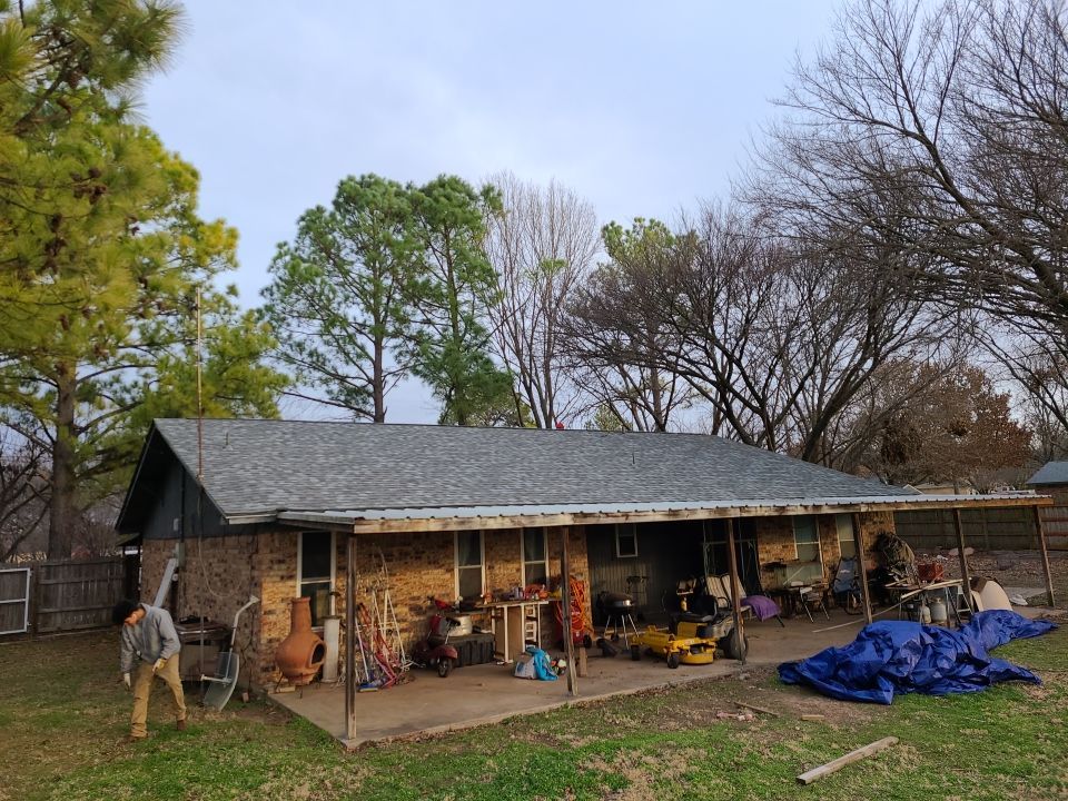 Residential Roofing Installation using ATLAS Pinnacle Pristine Shingles by Harvey Roofing & Construction