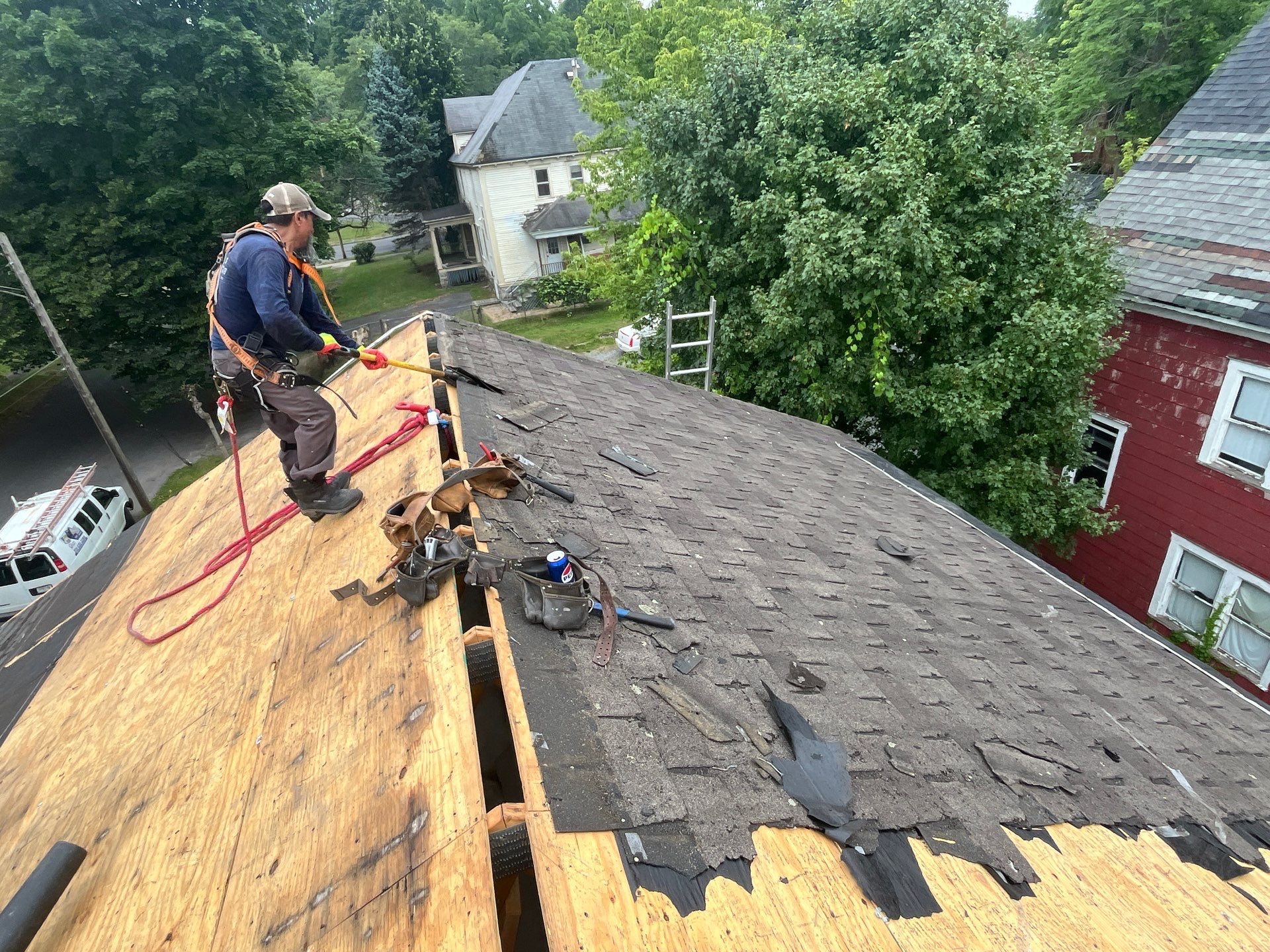 🏡 New Roof Installed in Syracuse, NY | Owens Corning Shingles 🔧 by Alpha Omega Roofing LLC