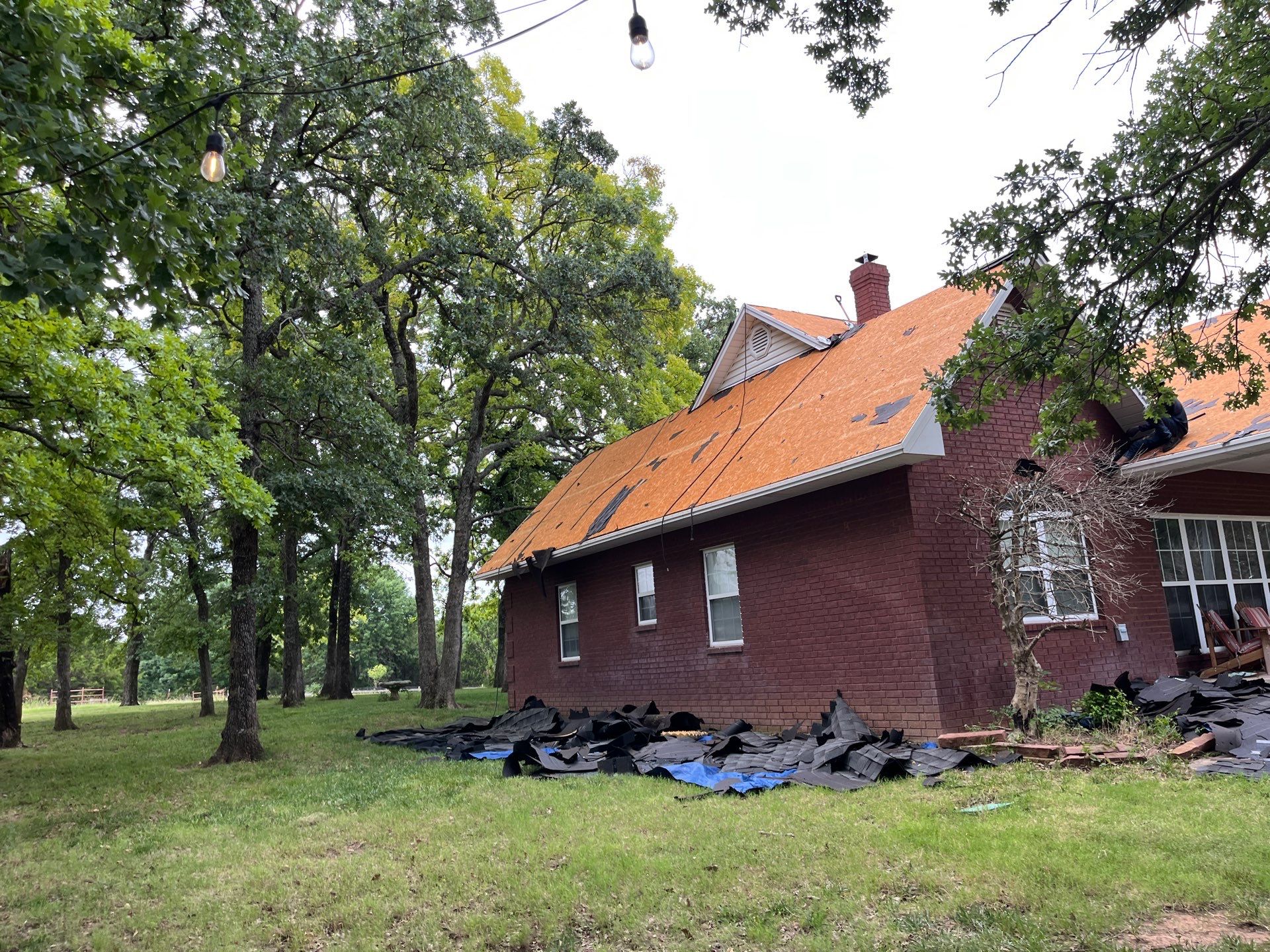 GAF Timberline Roof Replacement in Wynnewood, Oklahoma by BANA Roofing and Solar Supply