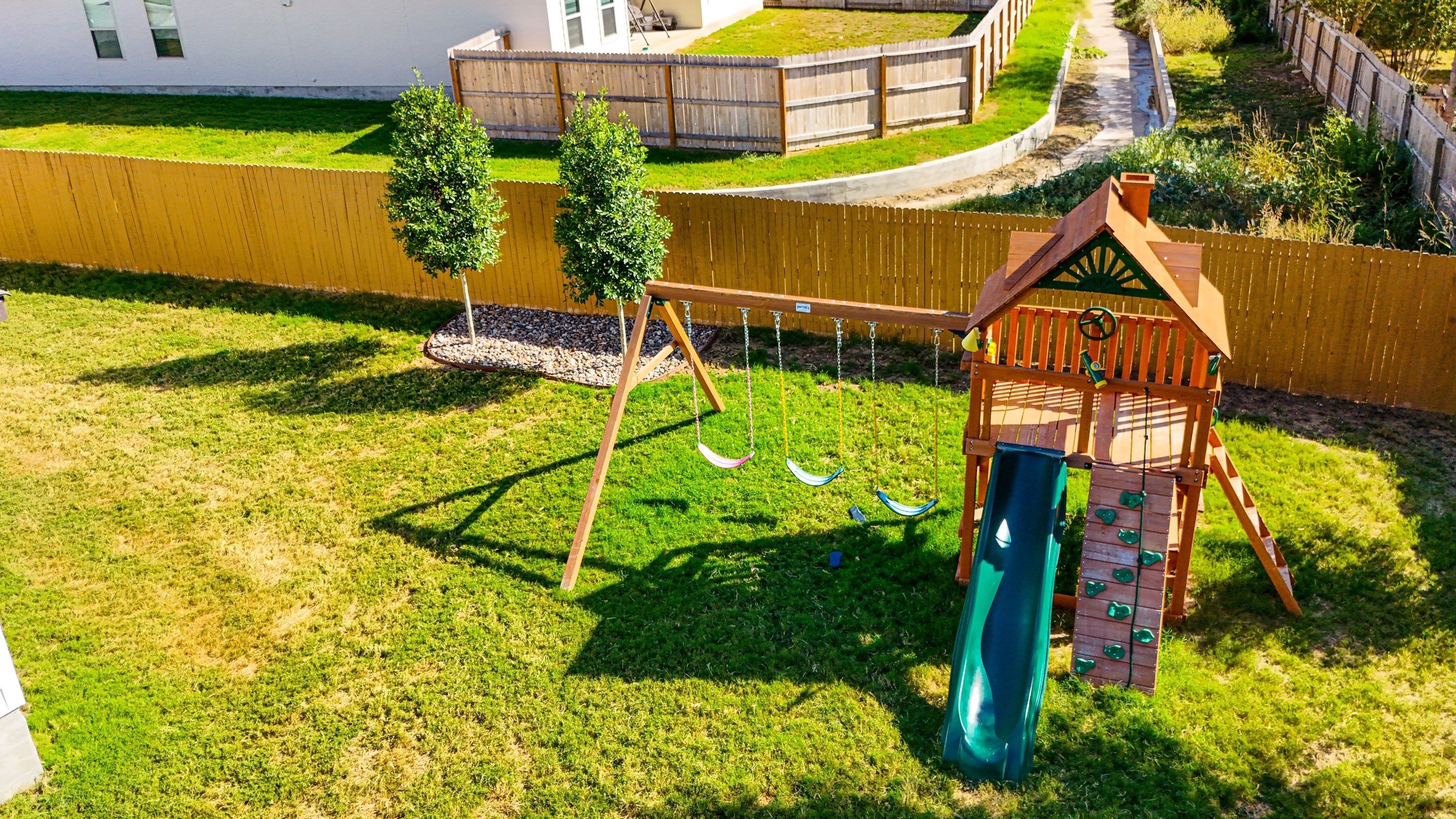 Buffalo Crossing, Cibolo Tx. by Hole In One Lawns, LLC