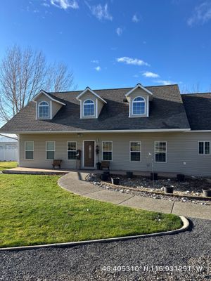 Residential Asphalt Shingle Roof Replacement in Lewiston
