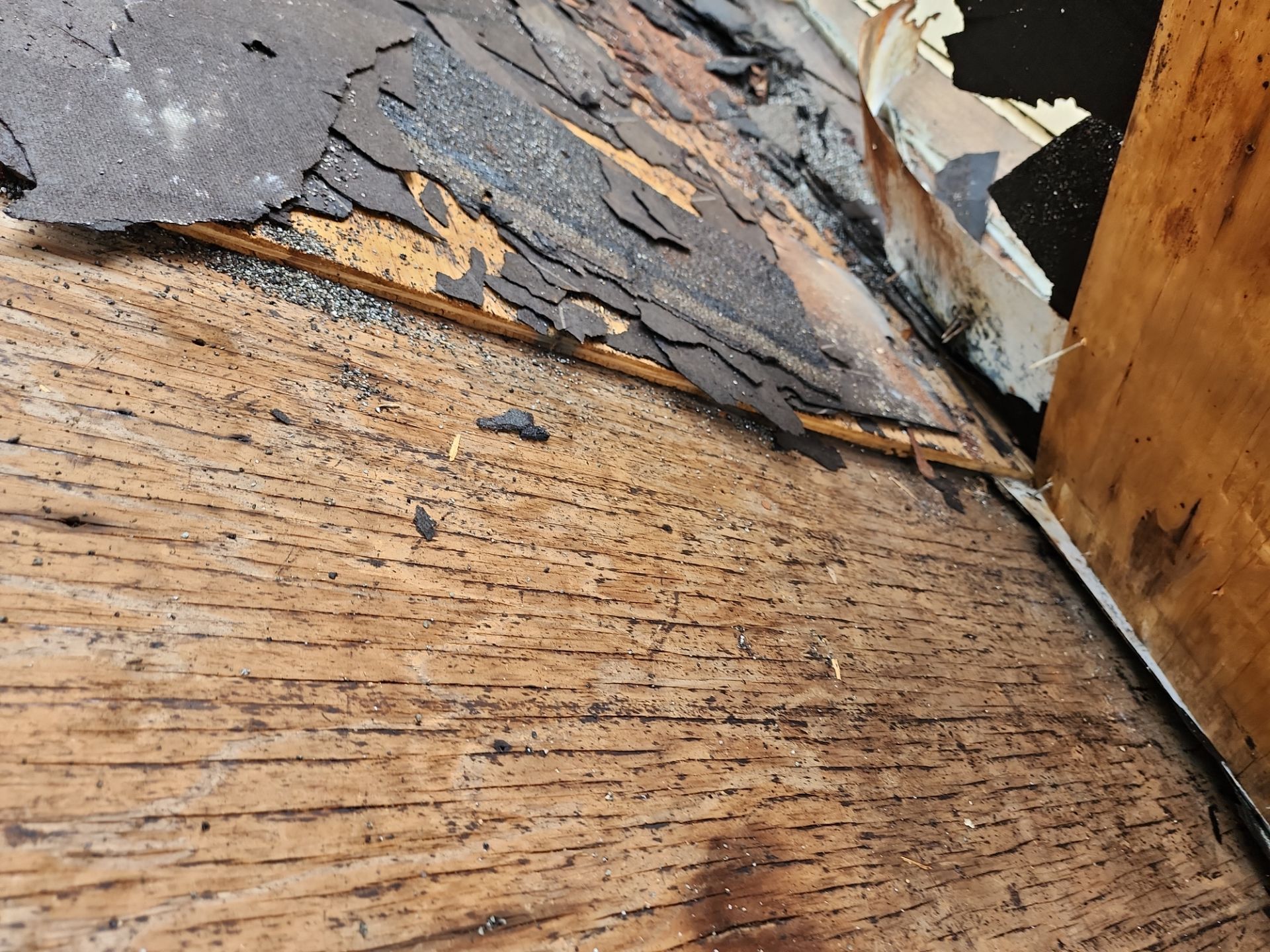 Residential Roofing Repair using Owen's Corning Duration (Lifetime) Shingles by Roof Repair Company