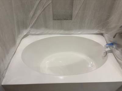 Bathtub Crack Repair
