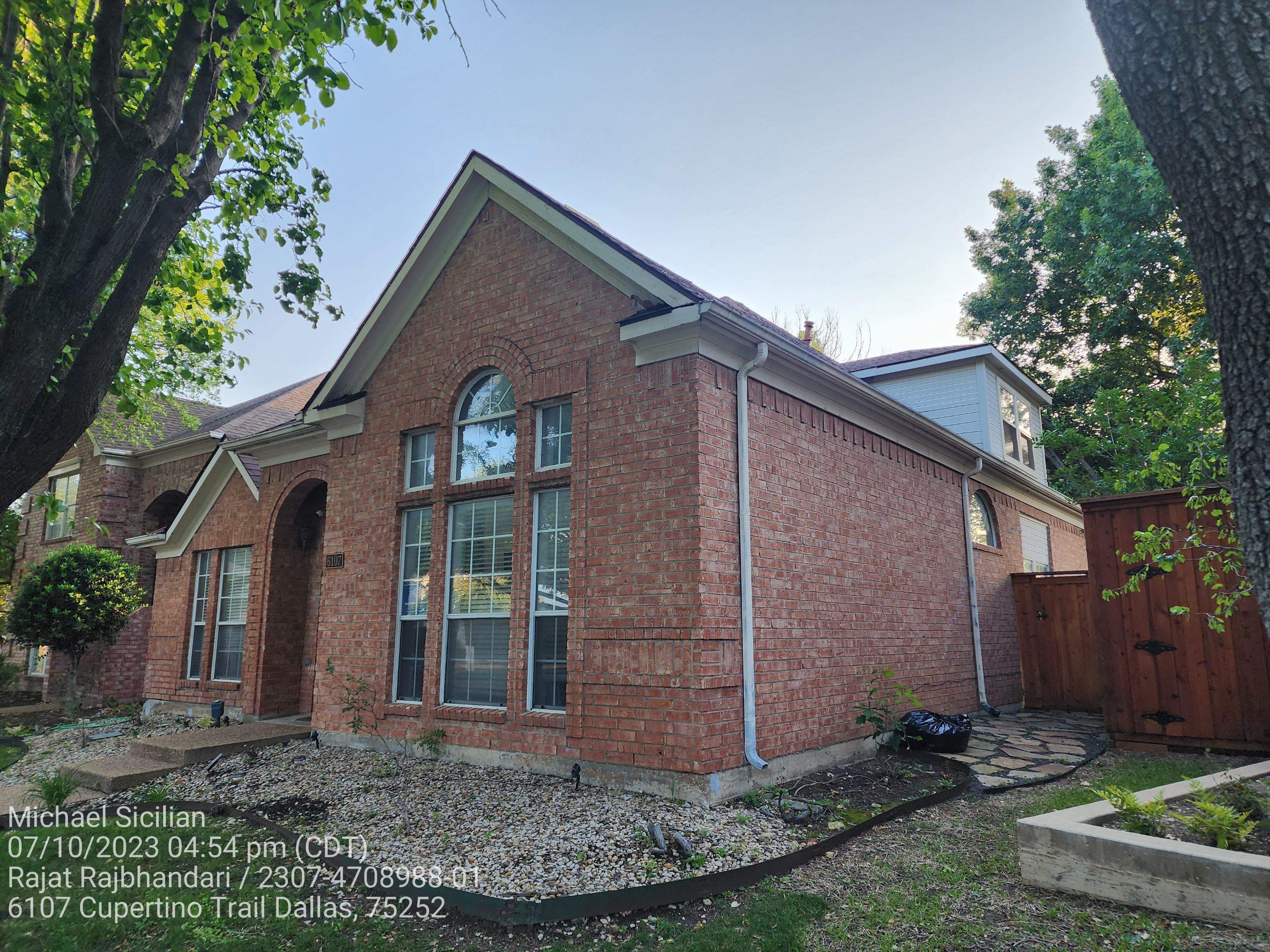 Project in Dallas by Zeus Exteriors