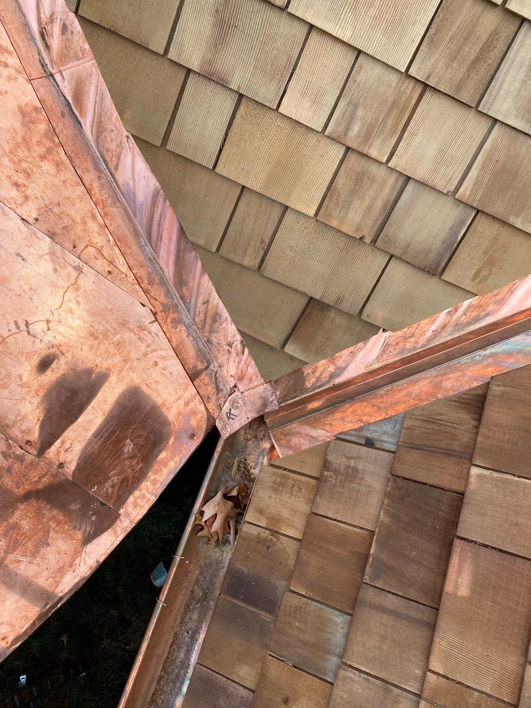 Certi Grade Cedar Perfection Shingles by Elite Roofing & Gutters