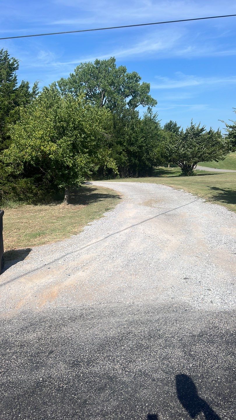 1000' Drive and Patio using Concrete by Clays Services Inc