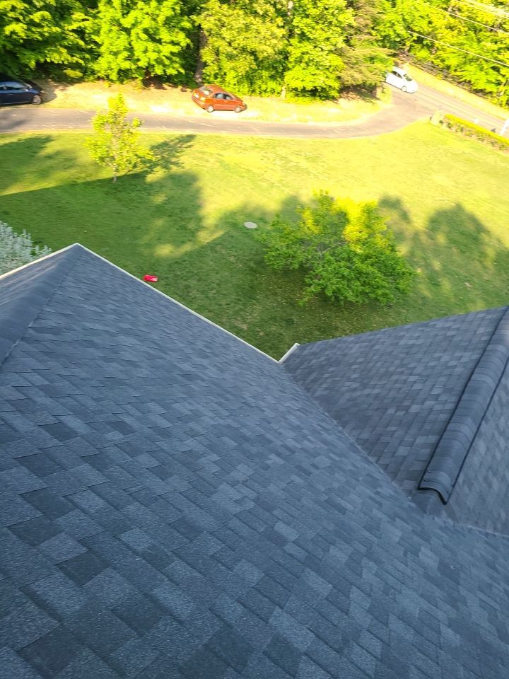 Clifton - CertainTeed Landmark Charcoal Black by RM Banning, Inc.