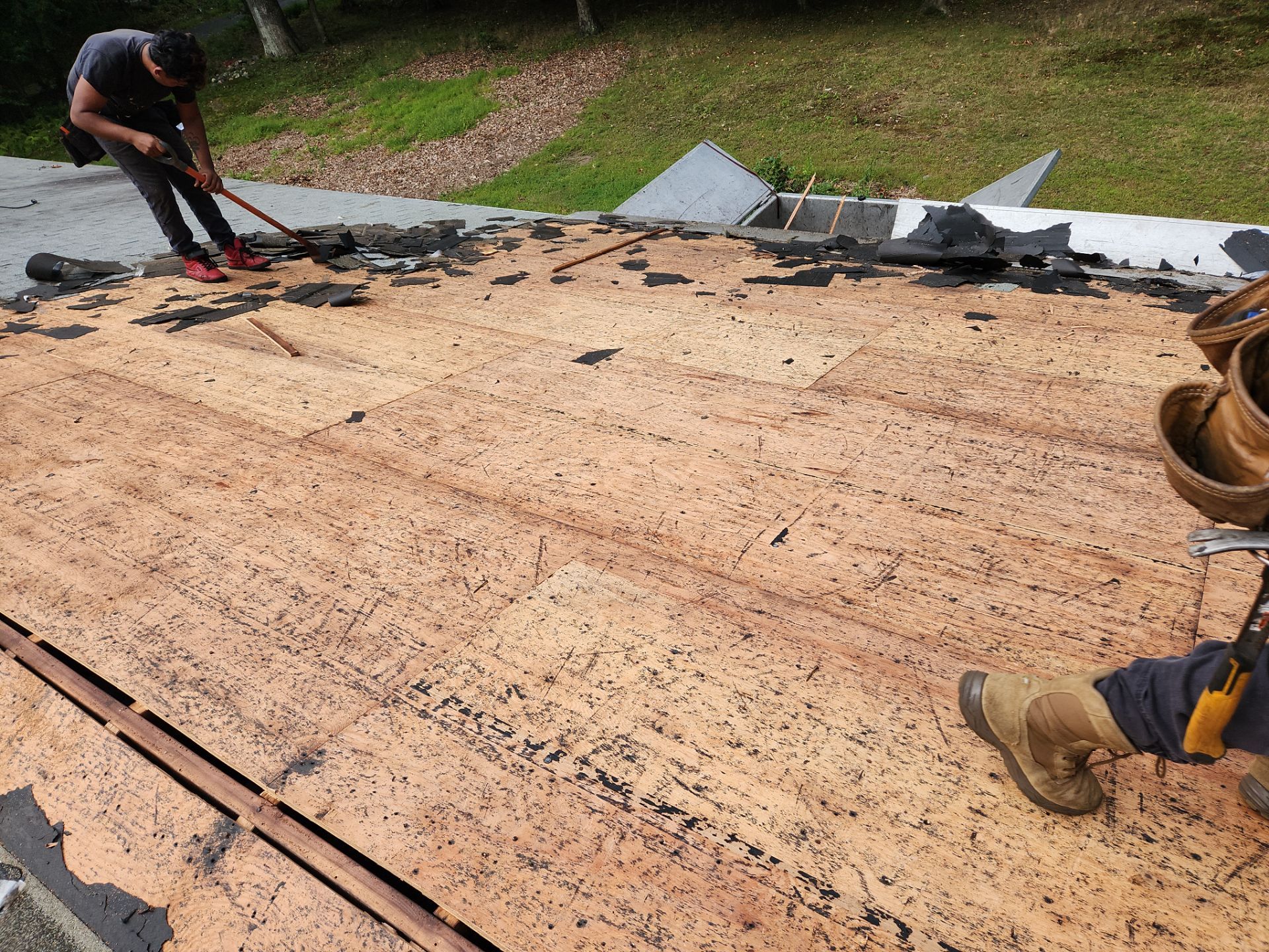 Commercial Roofing Installation using Owens Corning TruDefinition Duration AR - Harbor Blue by A Plus Exterior