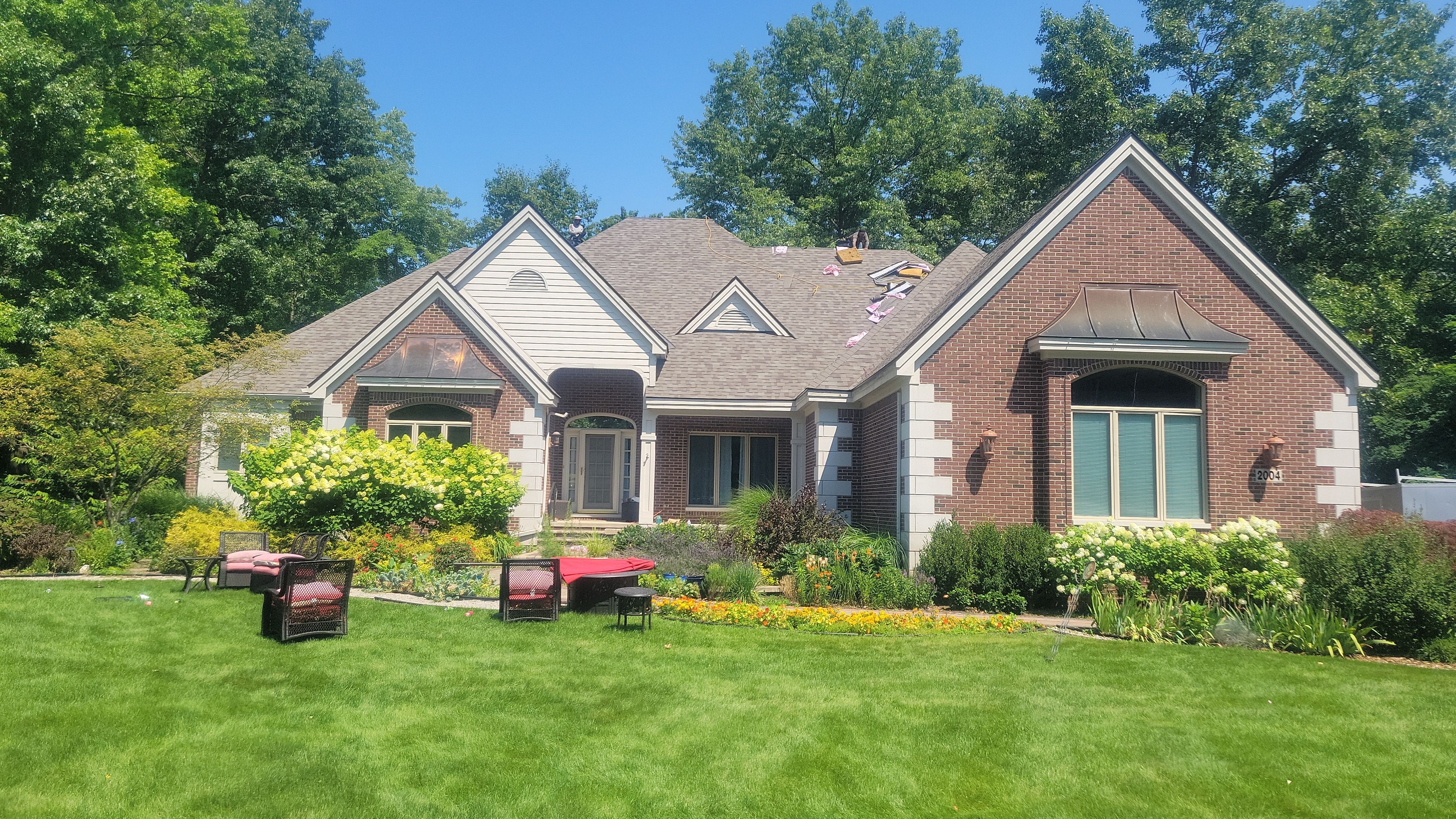 Roof Replacement using Owens Corning Duration by 180 Contractors