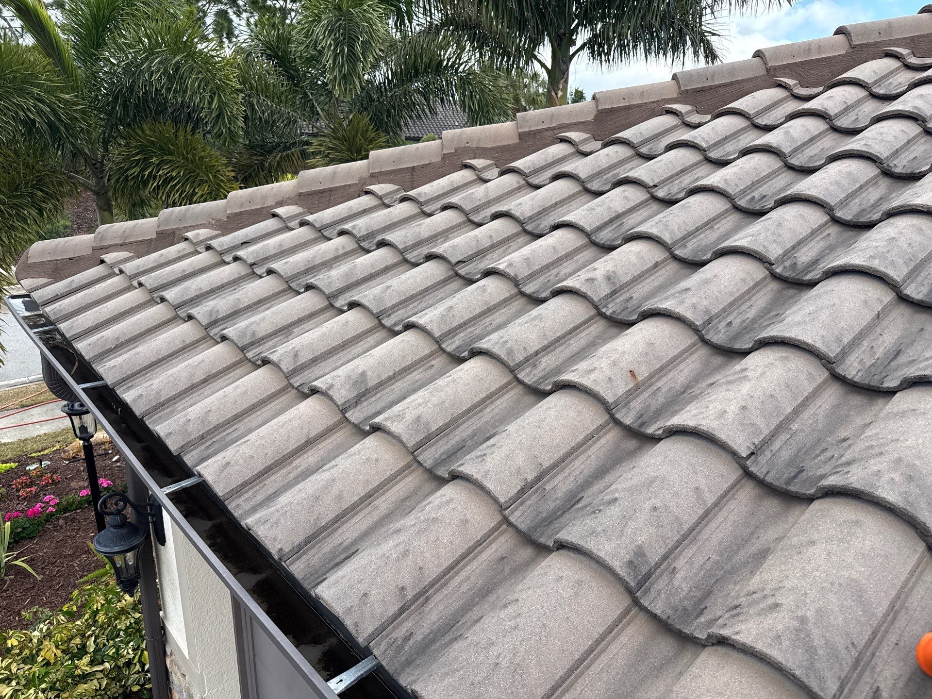 Barrel Tile Roof Cleaning – Lakewood Ranch, FL by Sunshine AquaWash