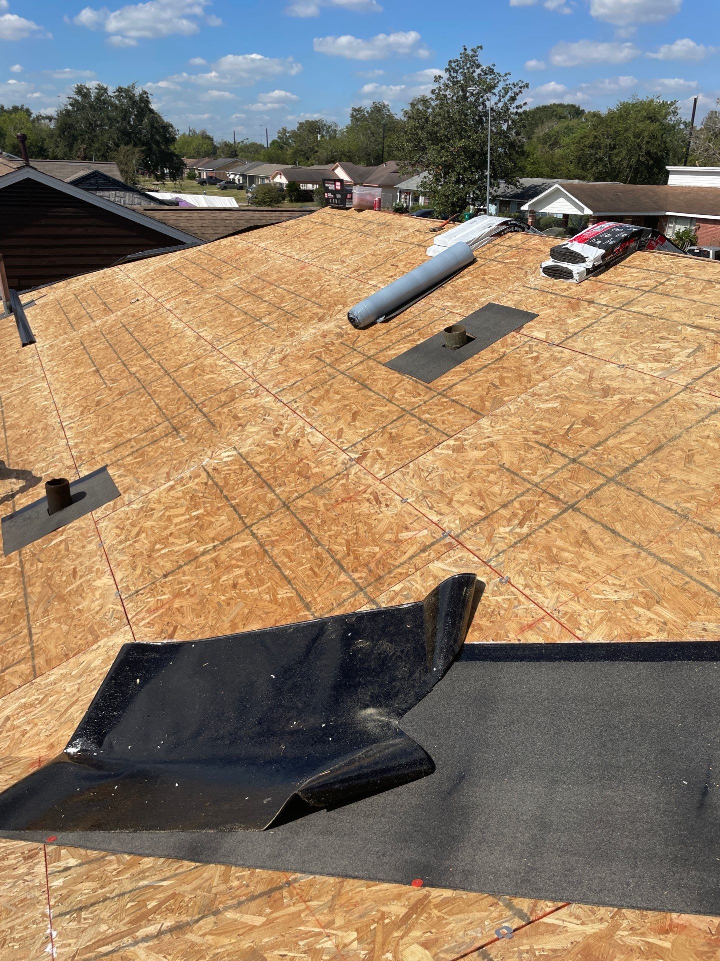 Residential Roofing Installation using Owen's Corning Duration (Lifetime) Shingles by Roof Repair Company