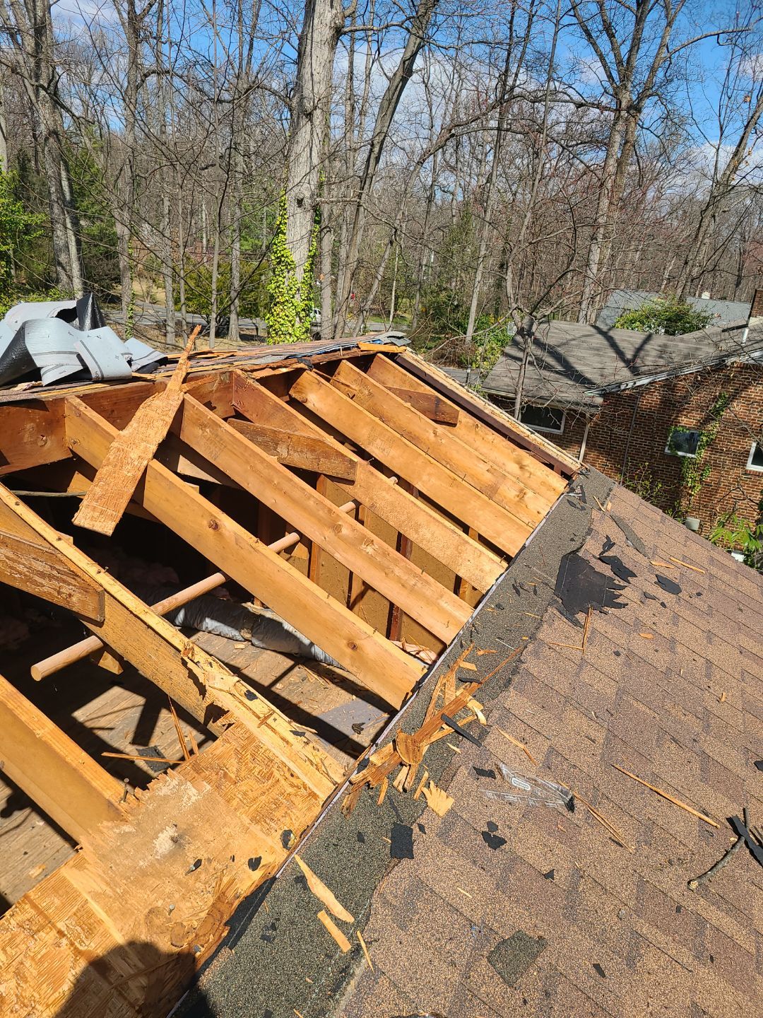 Fairfax: Residential Roof Replacement with CertainTeed Landmark Pro in Max Def Burnt Sienna by RM Banning, Inc.