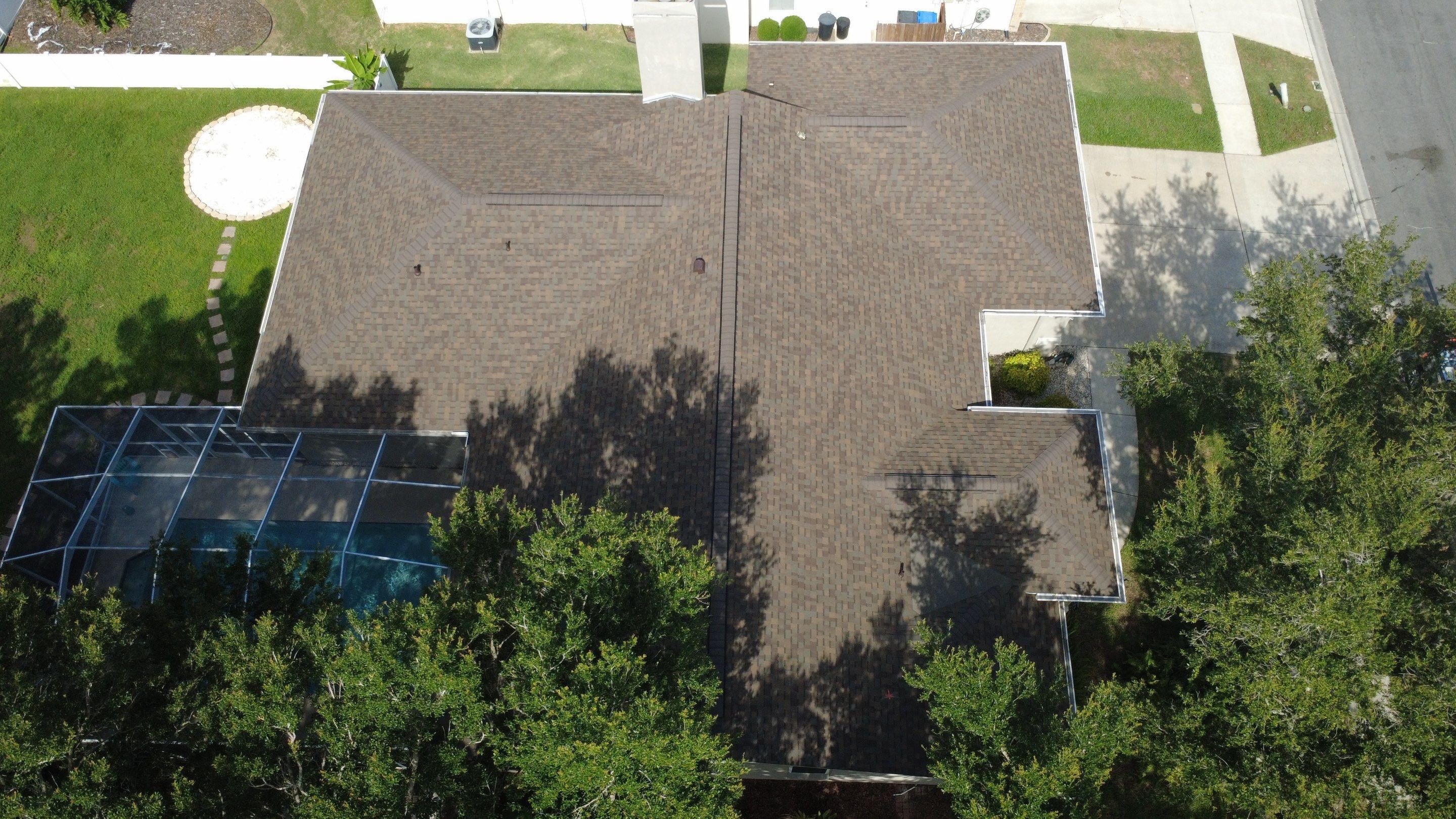 Roof Replacement in Valrico, FL by Steadfast Roofing