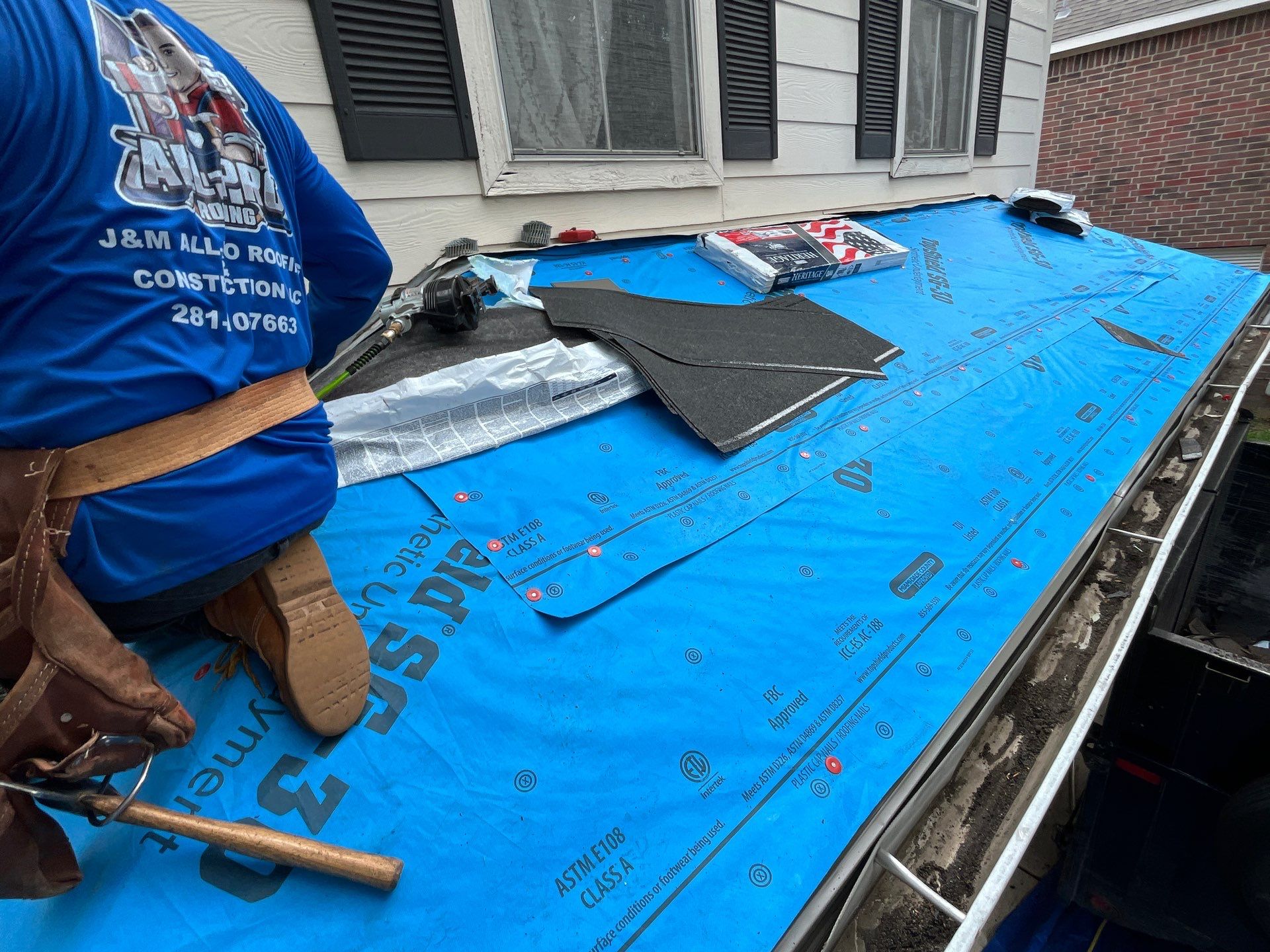 Residential Roofing Installation using Owen's Corning Duration (Lifetime) Shingles by Roof Repair Company