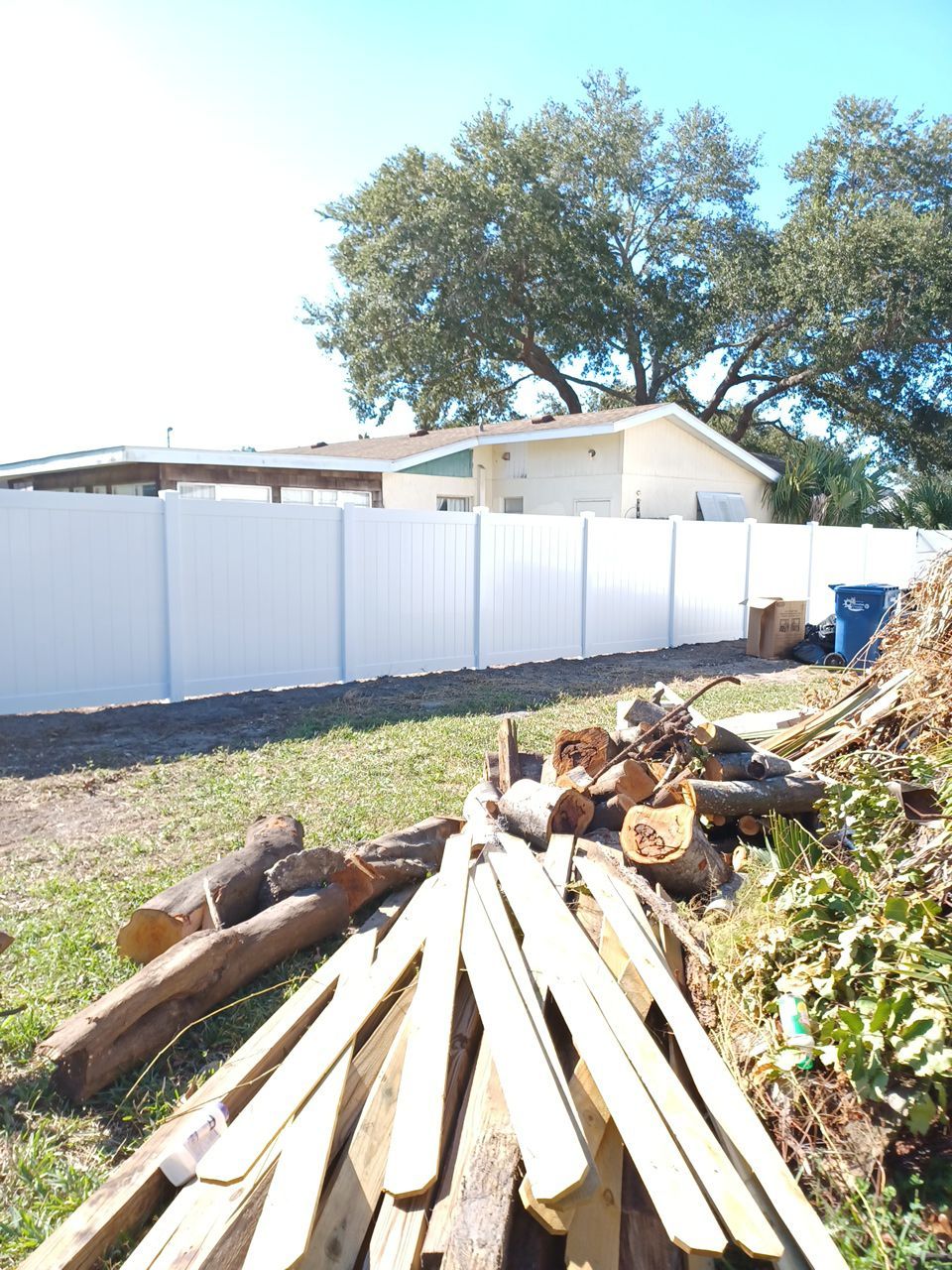 Bradenton, FL 6 ft. Tall White Vinyl Privacy Fence  by Asap fence and gates, LLC