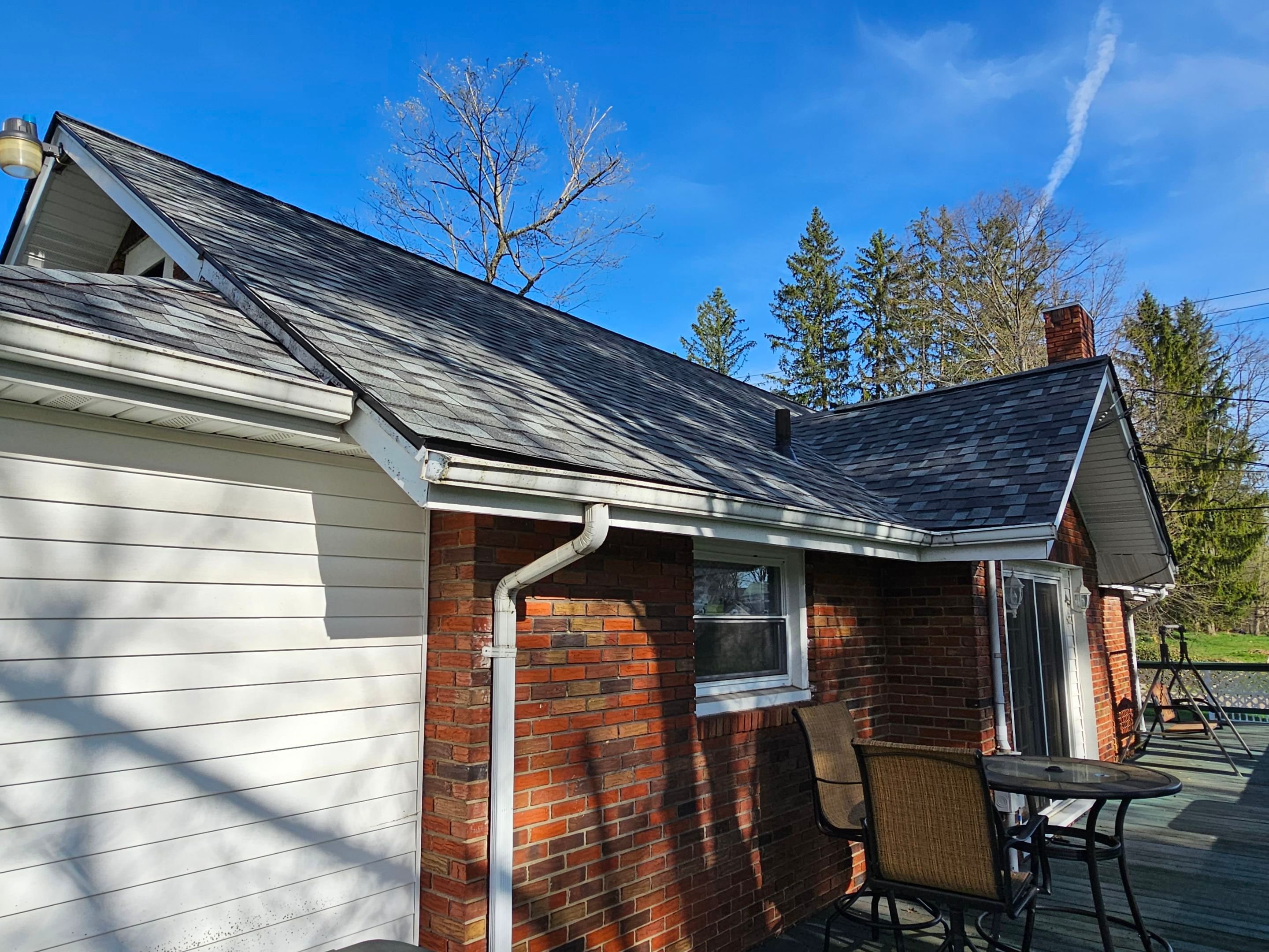 ATLAS PINNACLE COLOR: COASTAL GRANITE DRIP EDGE: BLACK by Eagle Eye Roofing