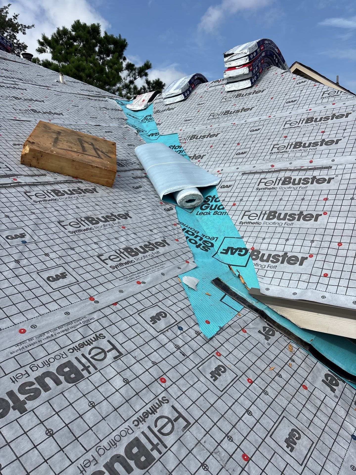 Roof Replacement Houston by Roof Repair Company