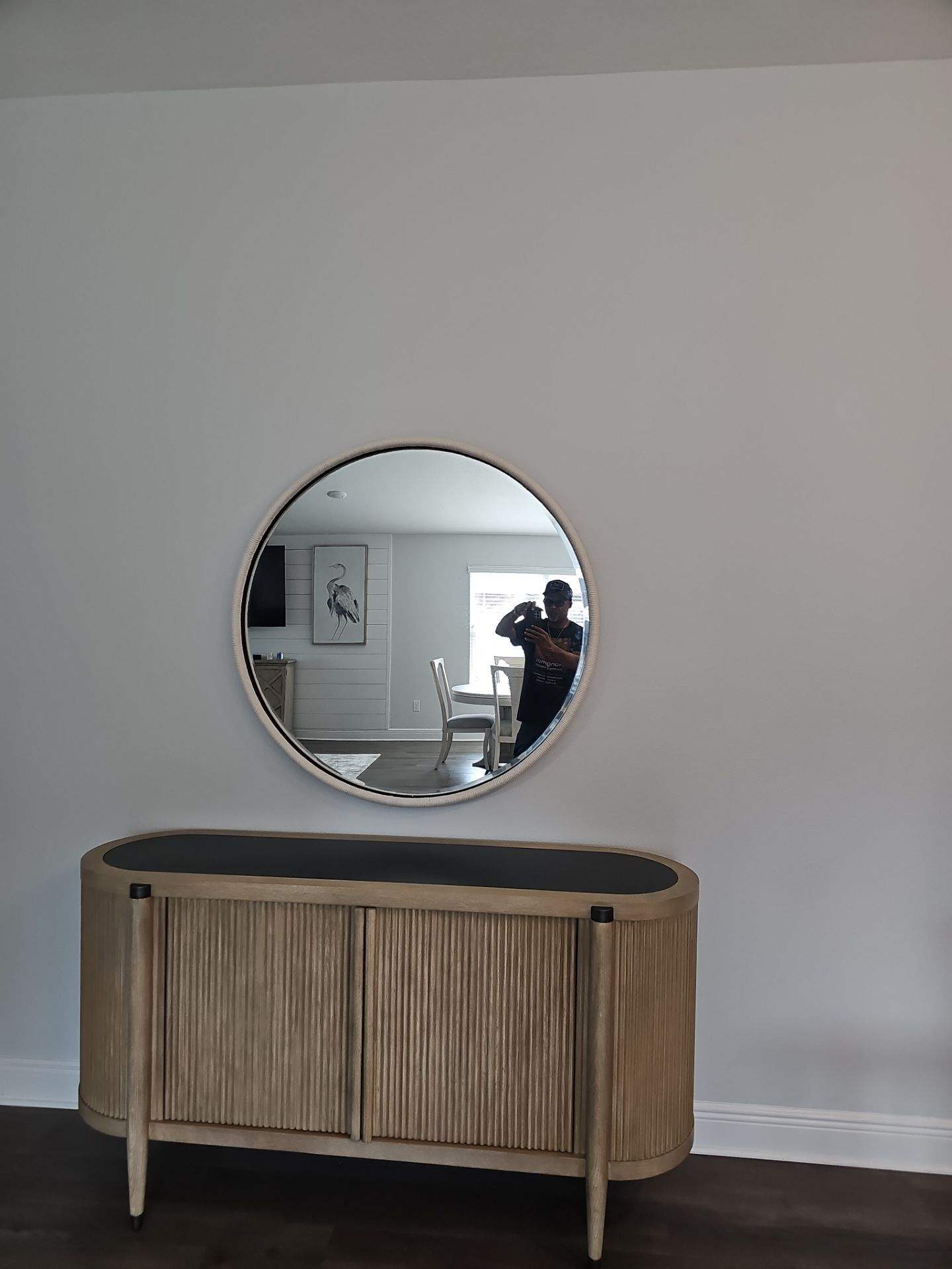 Art & Mirror Hanging Projects by Hangman Mounting & Installation 