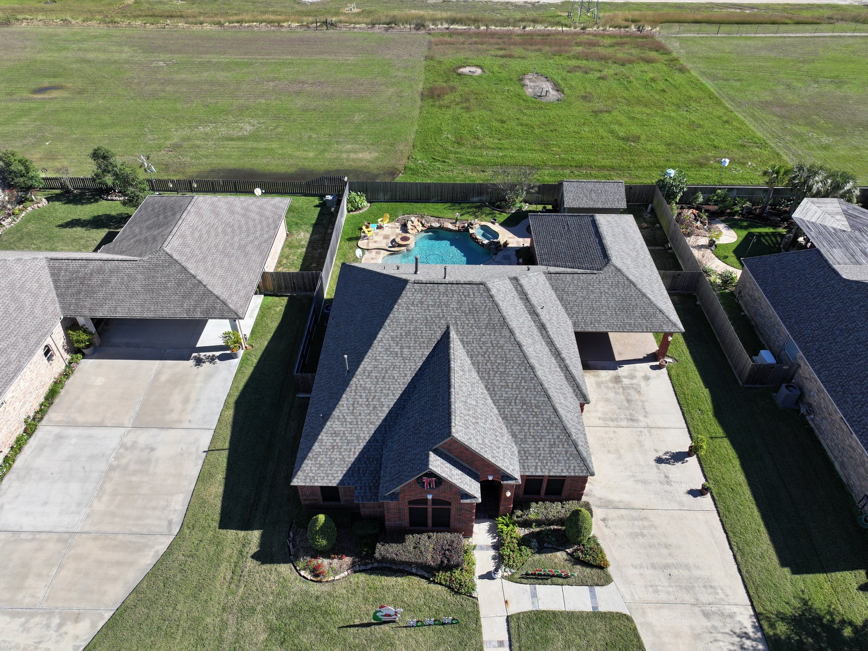 Residential Roof Replacement using CertainTeed shingles by Elite Roofing LLC