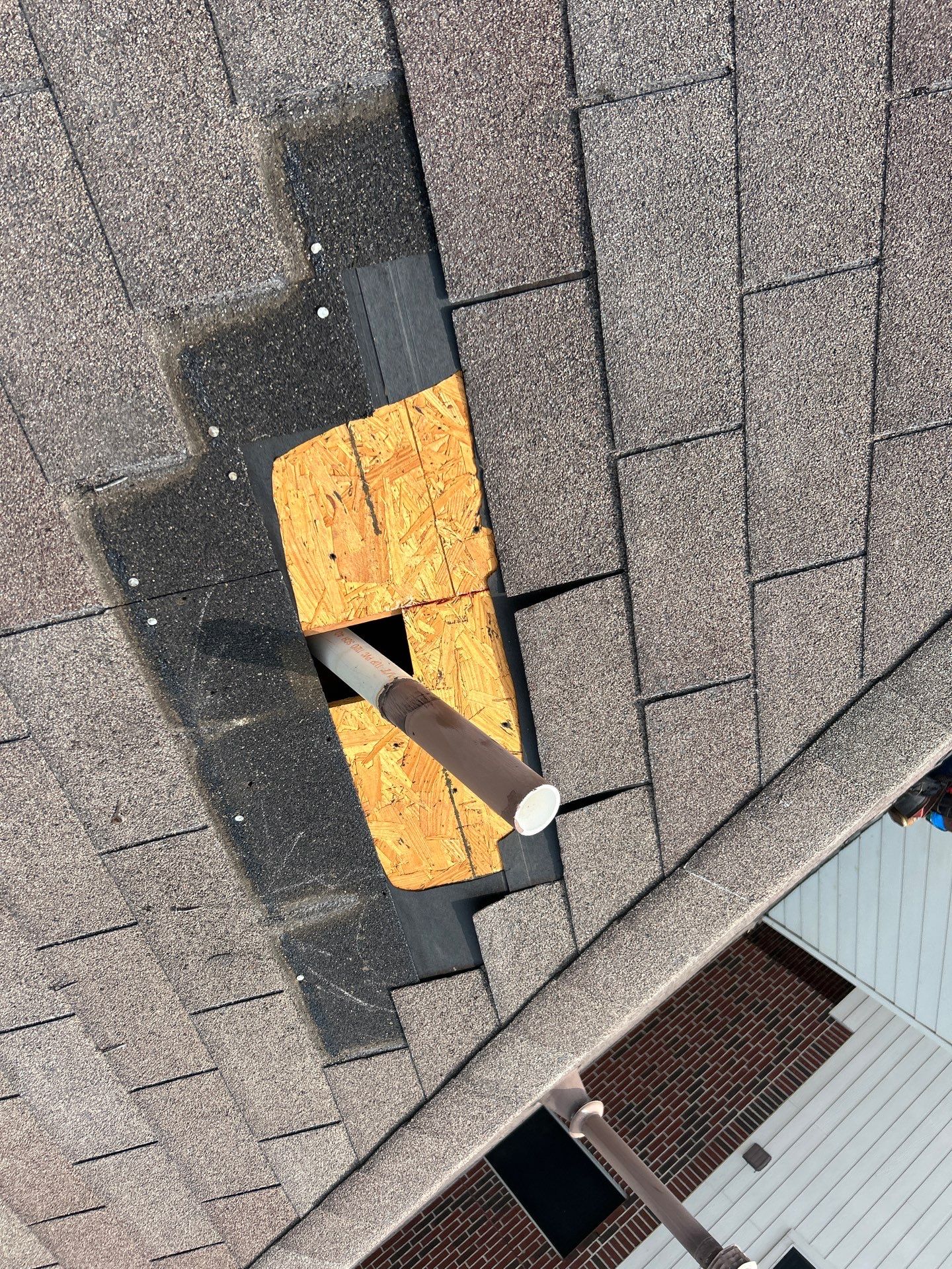 Hail Damage using Owen's Corning Duration (Lifetime) Shingles by Roof Repair Company