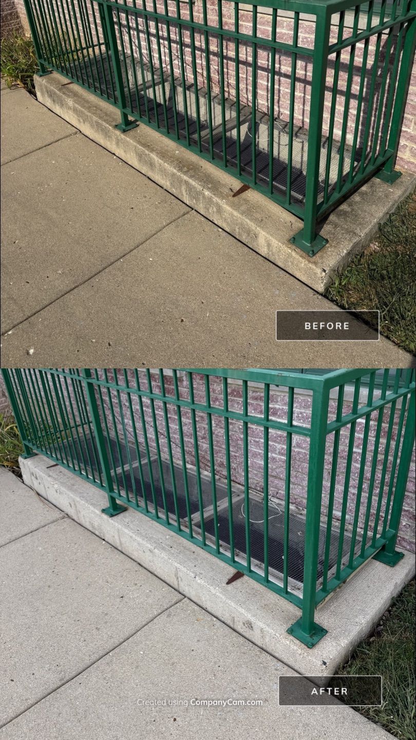 Commercial Exterior Building Wash  by Simmons Power & Soft Washing