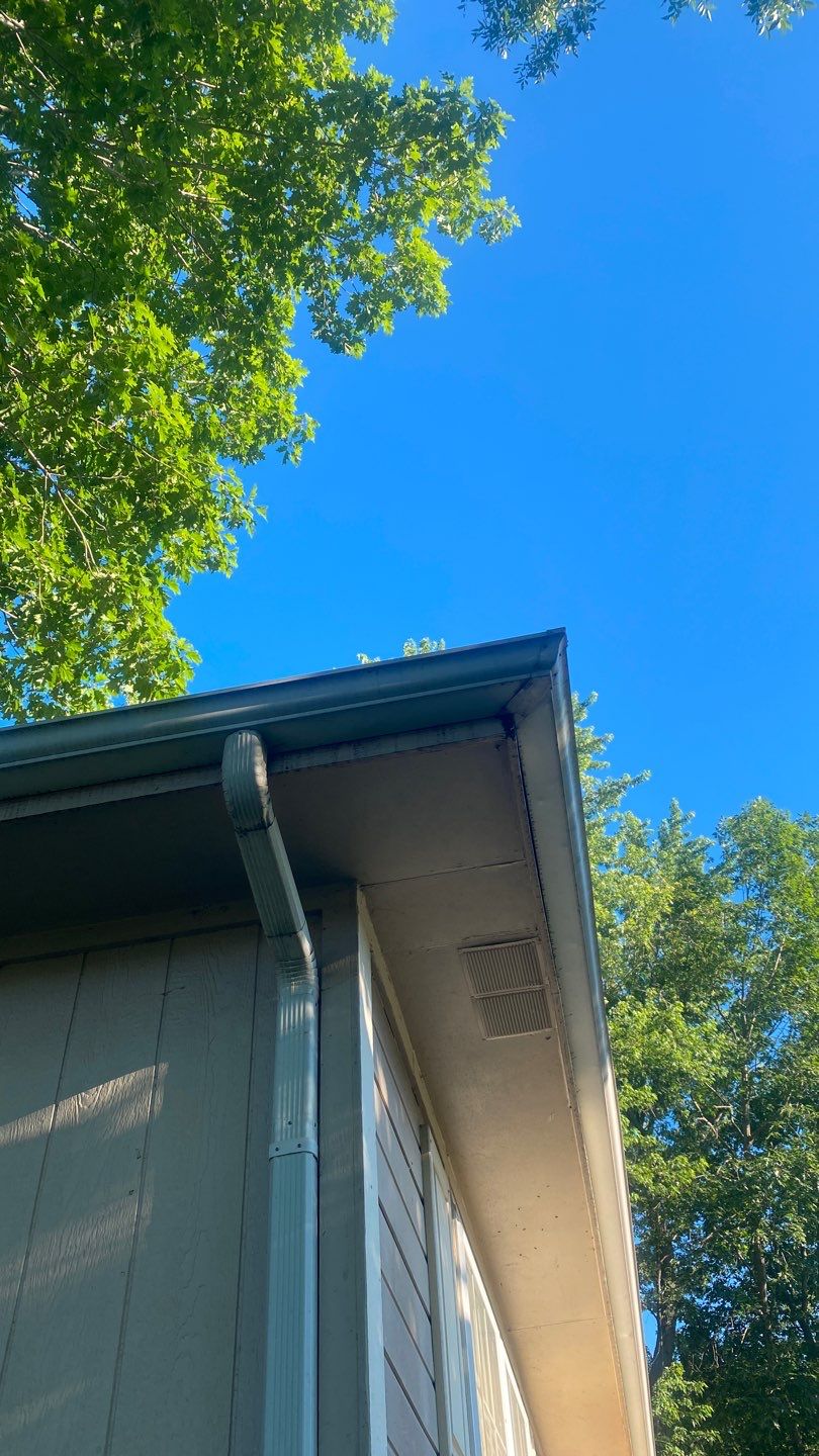 New Curb Appeal is Activated by EEC  Windows, Siding & Roofing 