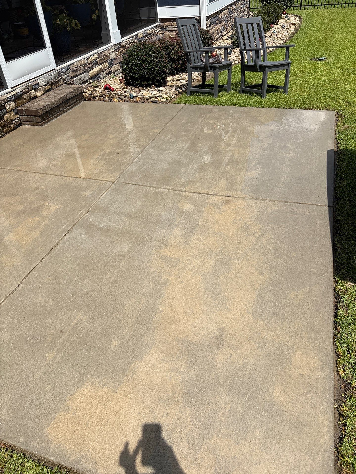 Concrete Driveway using Concrete Sealant by DuraSeal