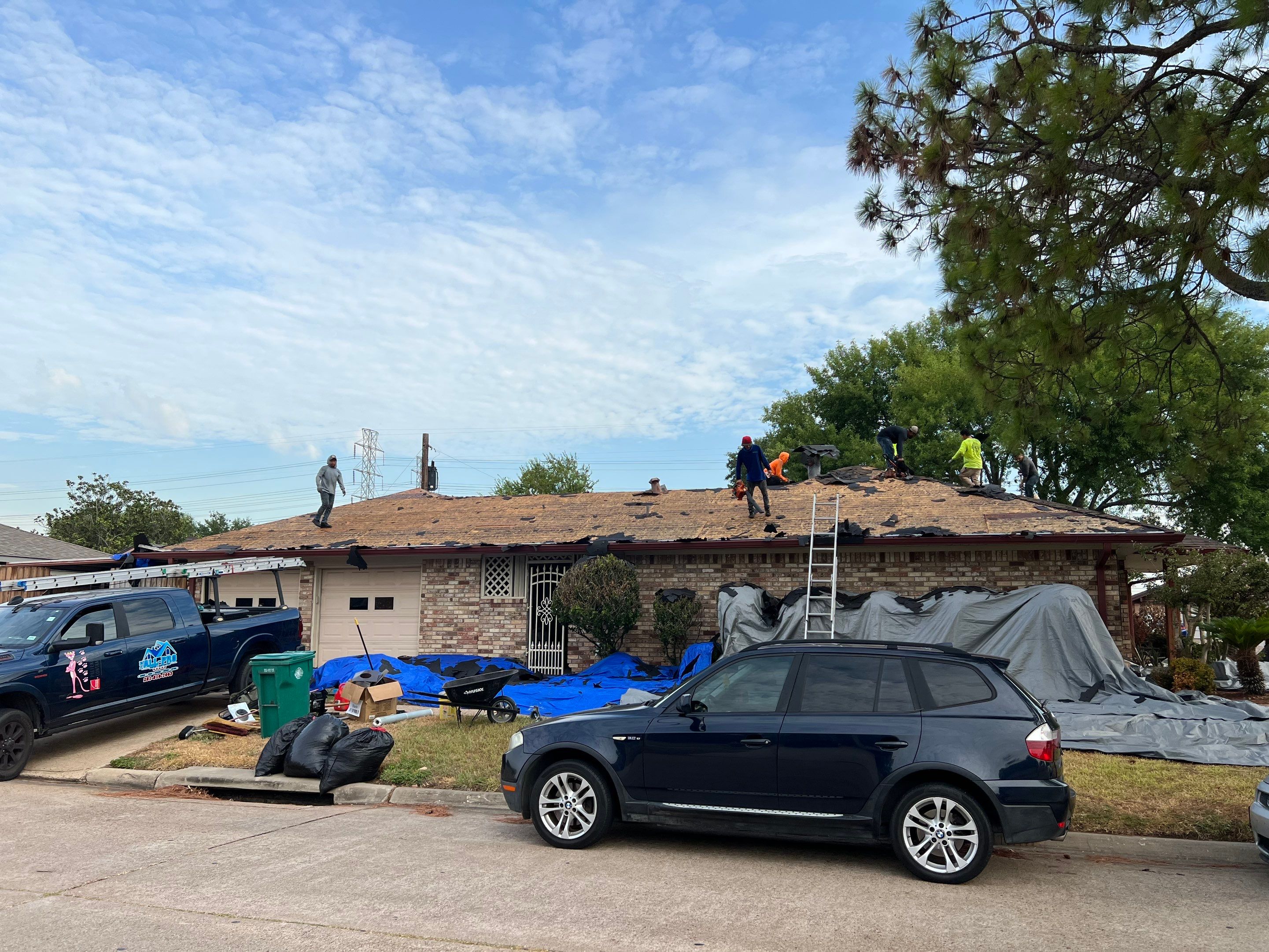 Residential Roofing Installation using Owen's Corning Duration (Lifetime) Shingles by Roof Repair Company