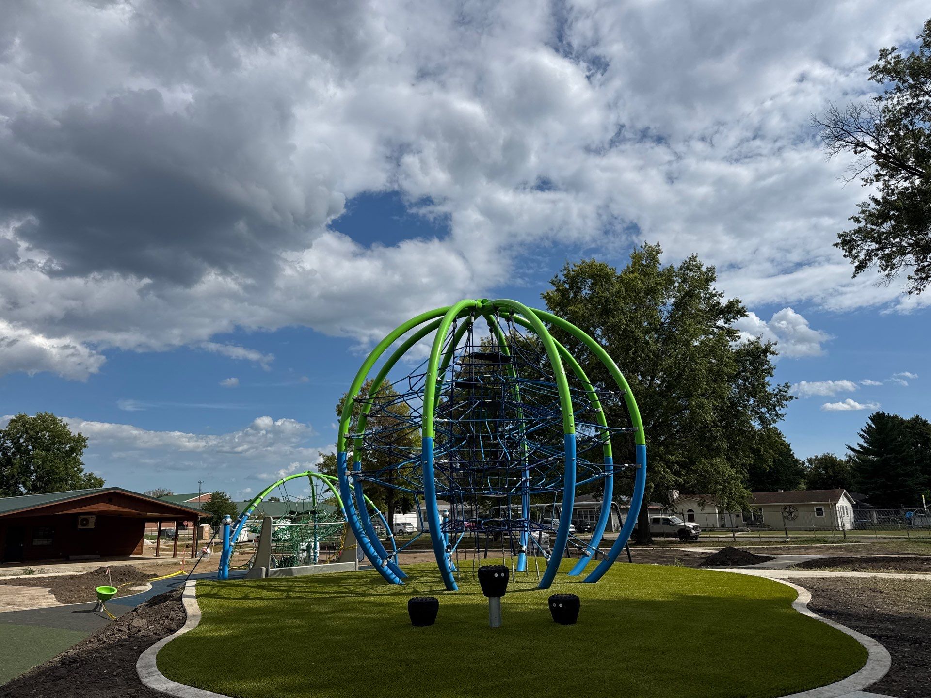 Herz Rose Park in Terre Haute, IN by ForeverLawn NEIN/INDY