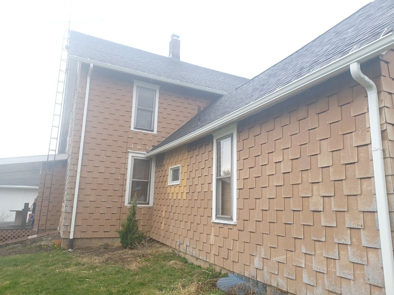 Alex Thompson by Silver Leaf Contracting 