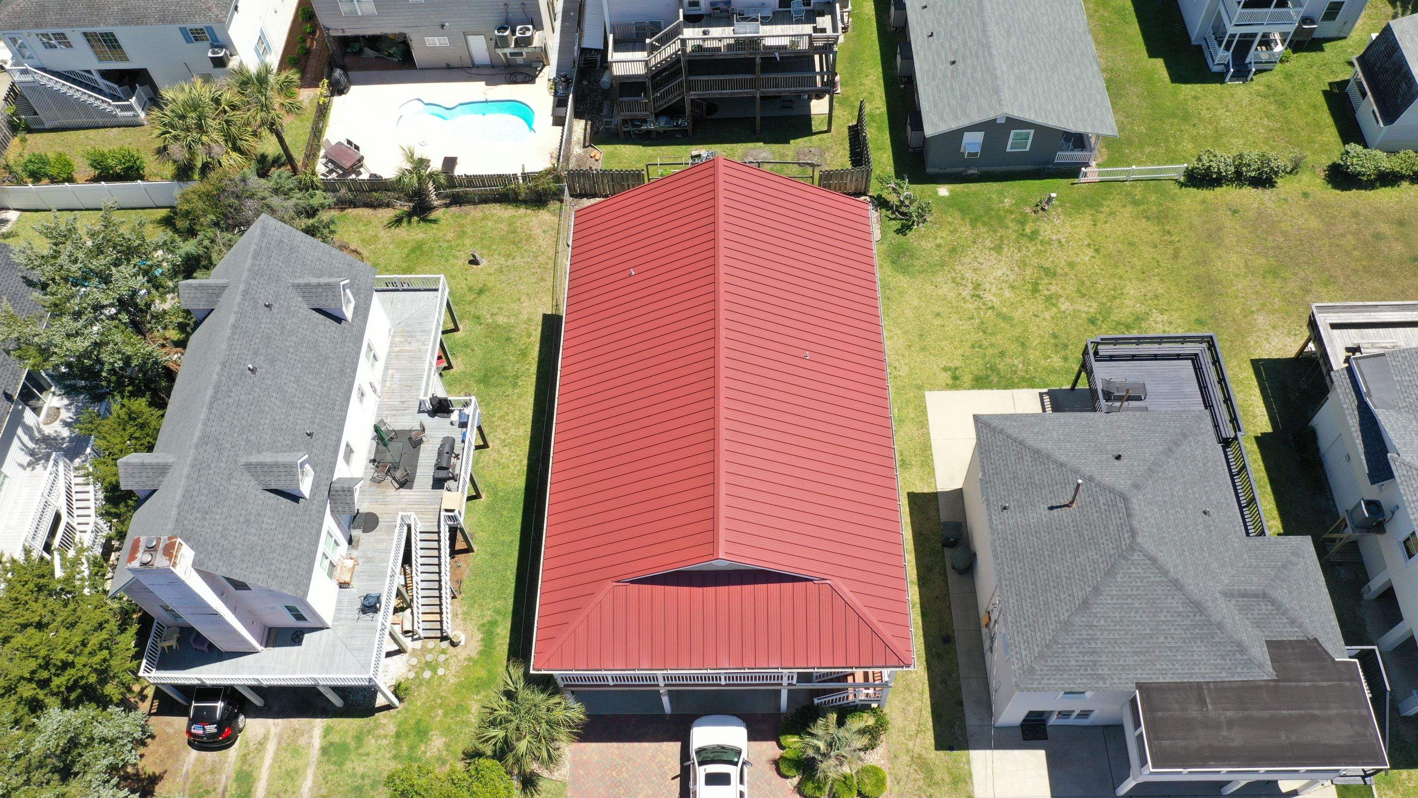 Standing Seam Aluminum- Colonial Red by Linta Roofing Inc