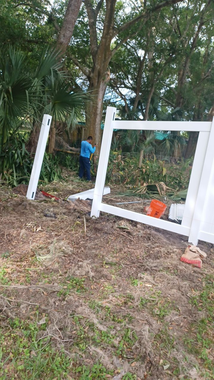 Bradenton, FL 6ft. Tall White Vinyl Privacy Fence by Asap fence and gates, LLC
