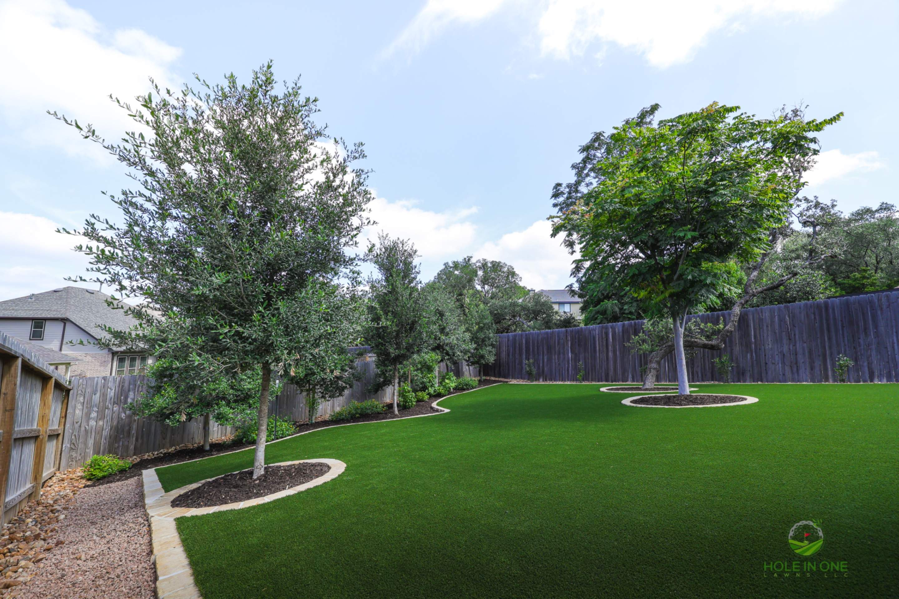 Mustang Oaks, San Antonio TX by Hole In One Lawns, LLC